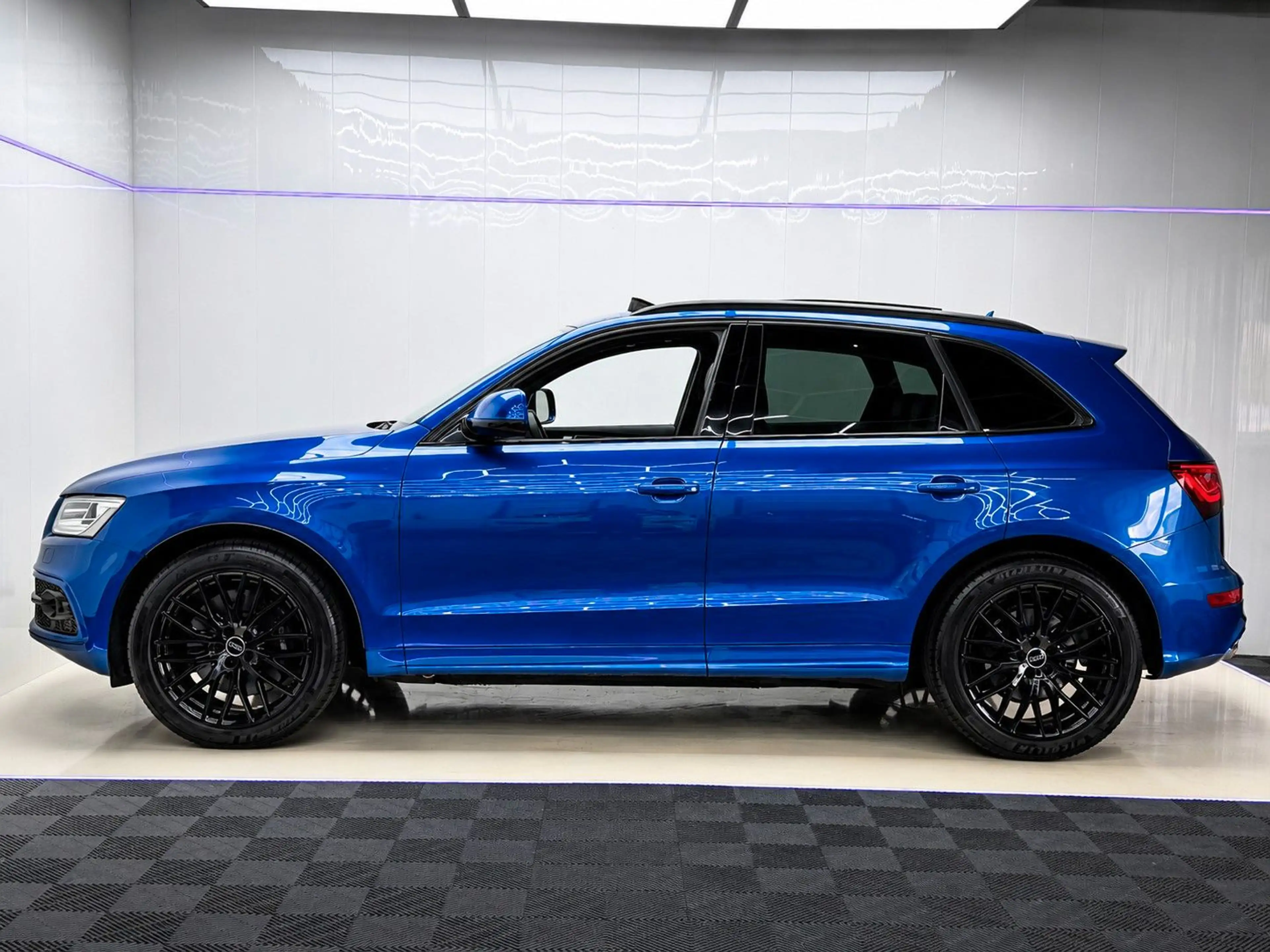 Audi SQ5 COMPETITION QUATTRO B&O/PANO/AHK/20* — photo 9