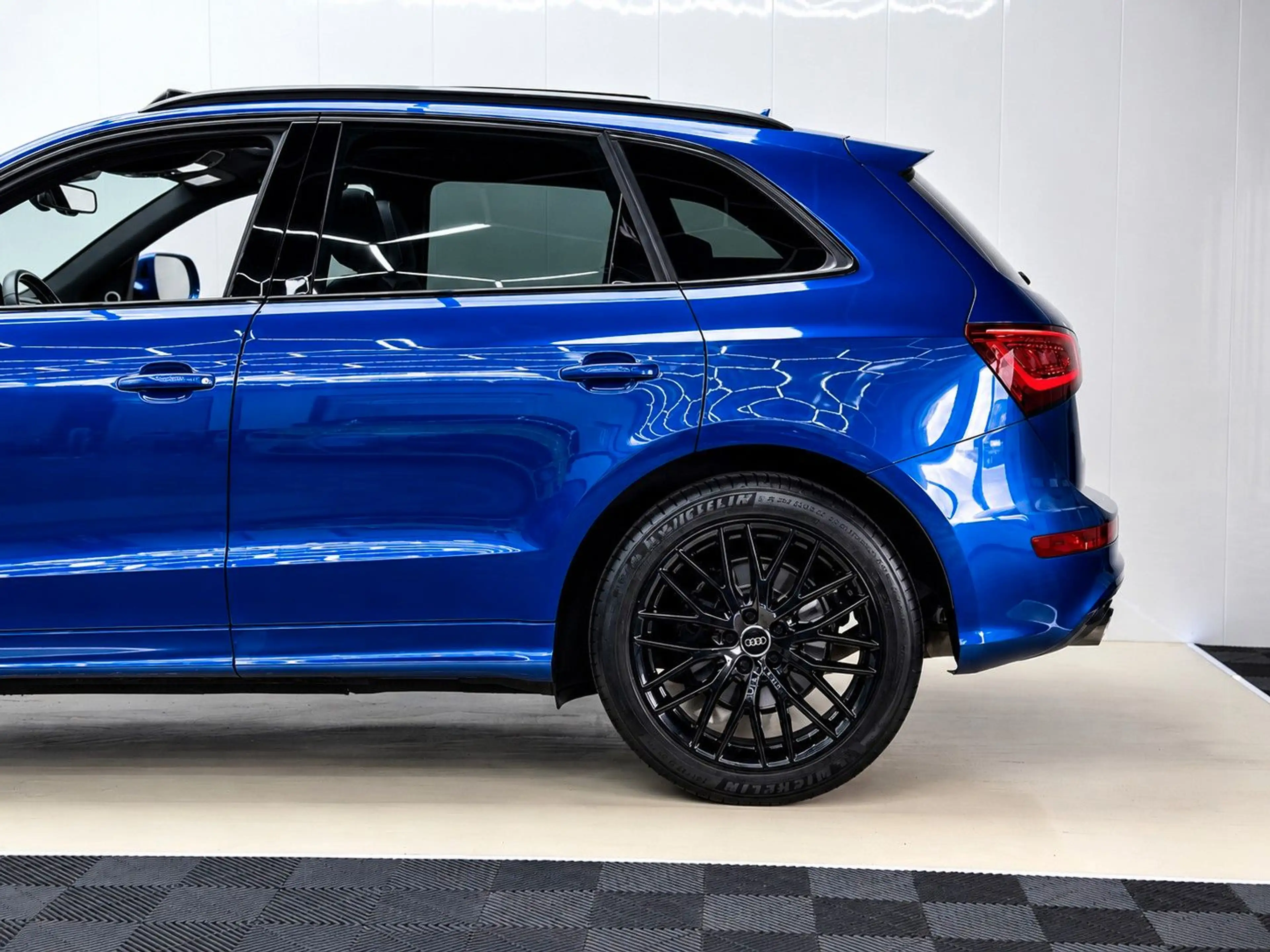 Audi SQ5 COMPETITION QUATTRO B&O/PANO/AHK/20* — photo 8