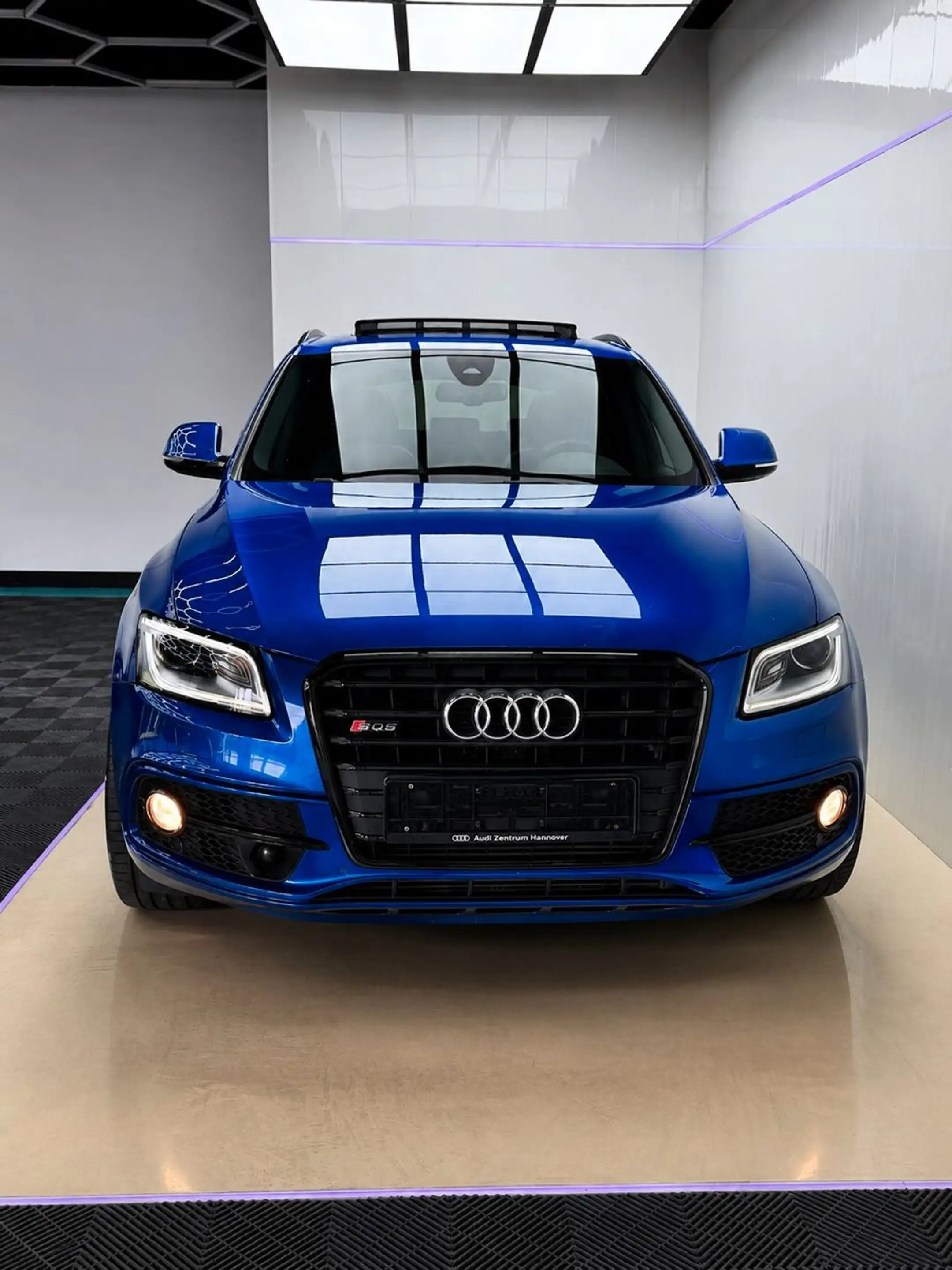 Audi SQ5 COMPETITION QUATTRO B&O/PANO/AHK/20* — photo 6