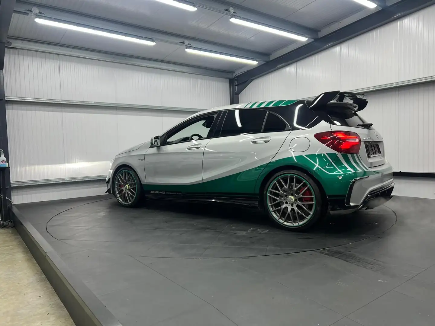 Mercedes-Benz A 45 AMG A45 AMG PETRONAS WORLD CHAMPION EDITION - 2