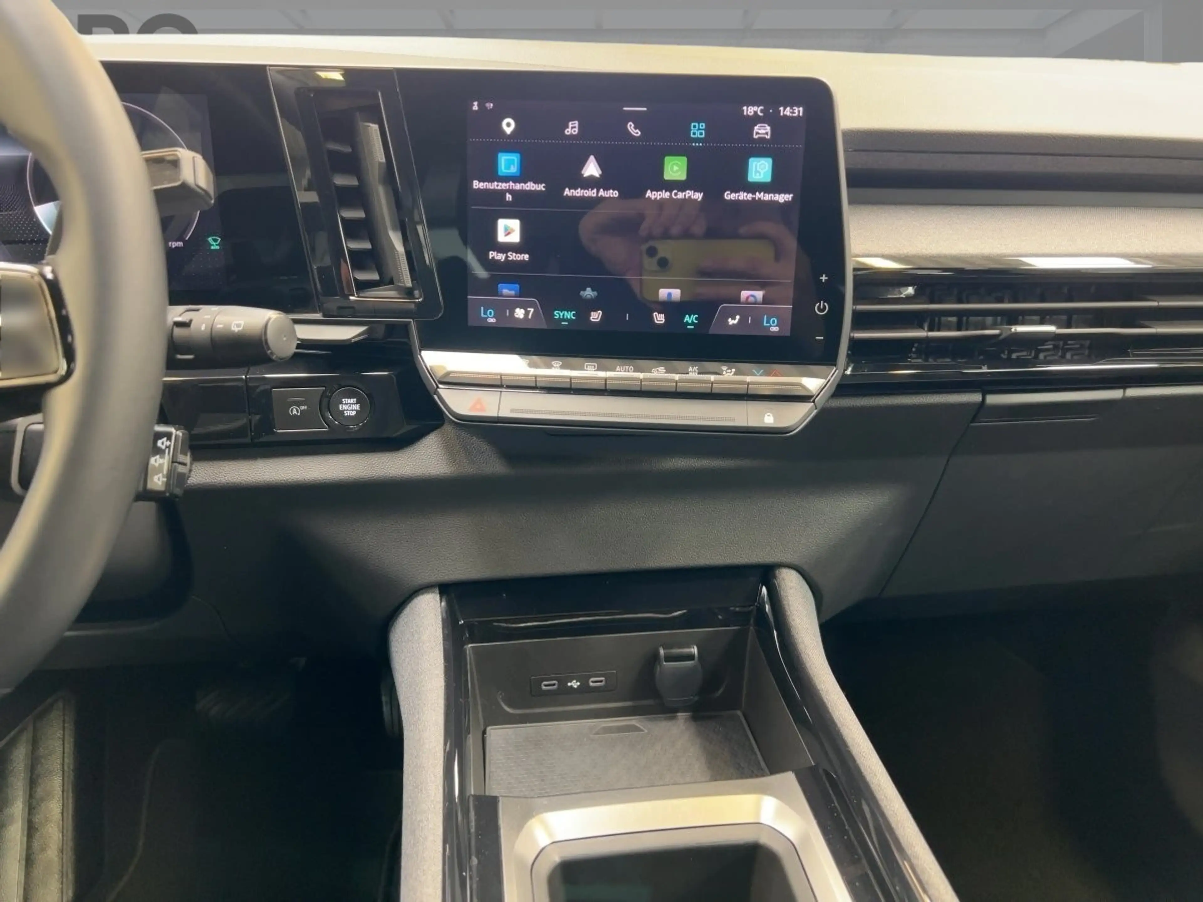 Renault Austral EVOLUTION MILD HYBRID 160 Sitzheizung — photo 12