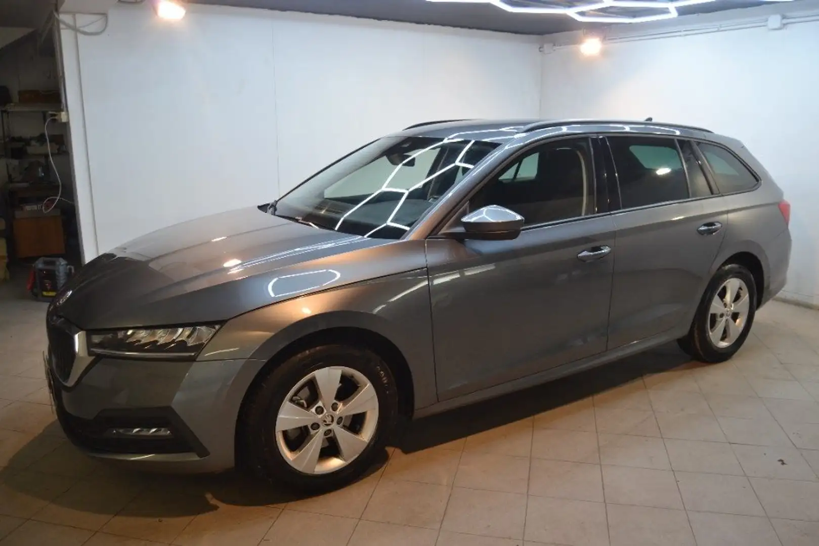 Skoda Octavia 2.0 TDI EVO  DSG Wagon Style promo! Grigio - 1