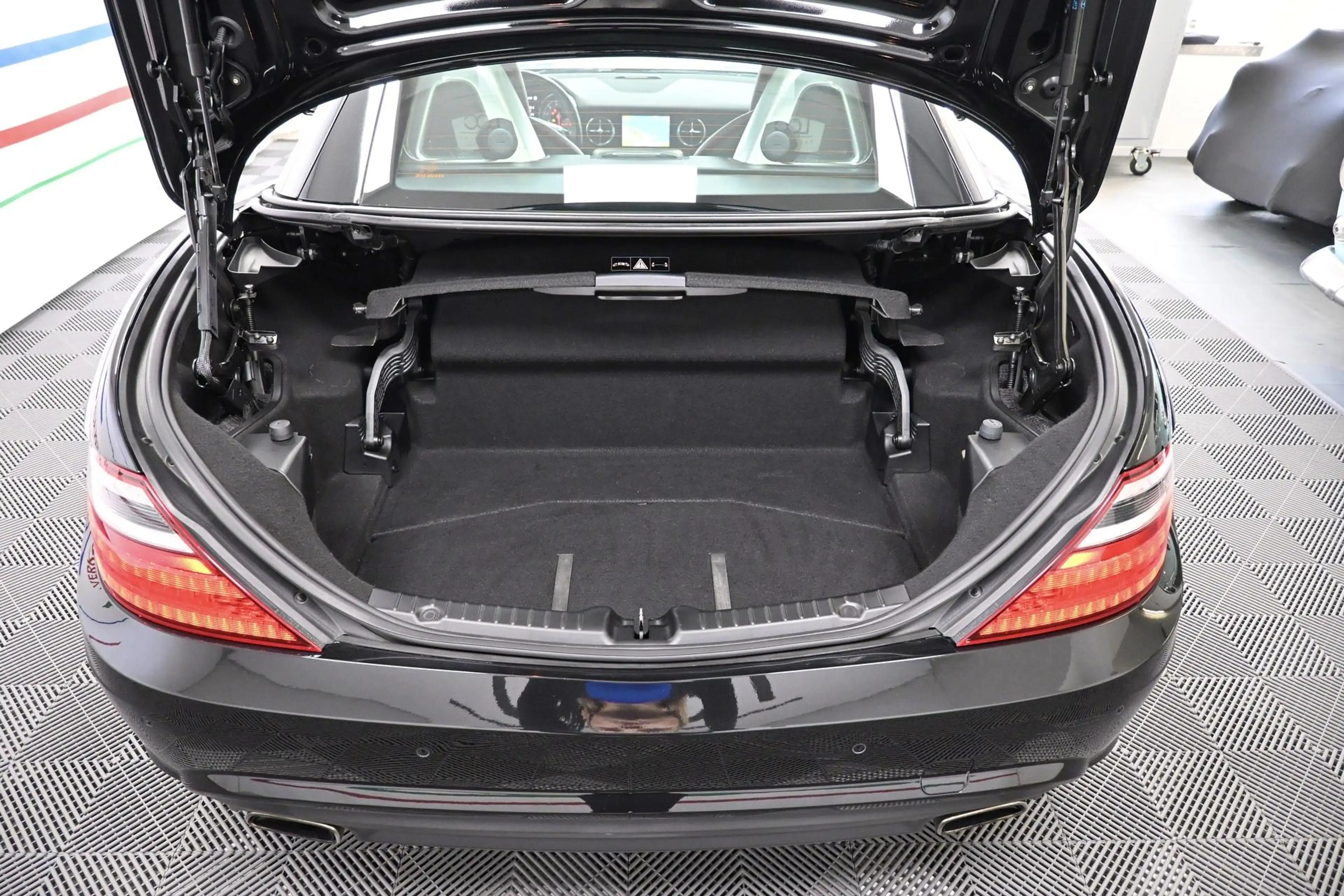 Mercedes-Benz SLK 200 SLK 200 *Soundsystem + IntelligentLightSystem* — photo 13