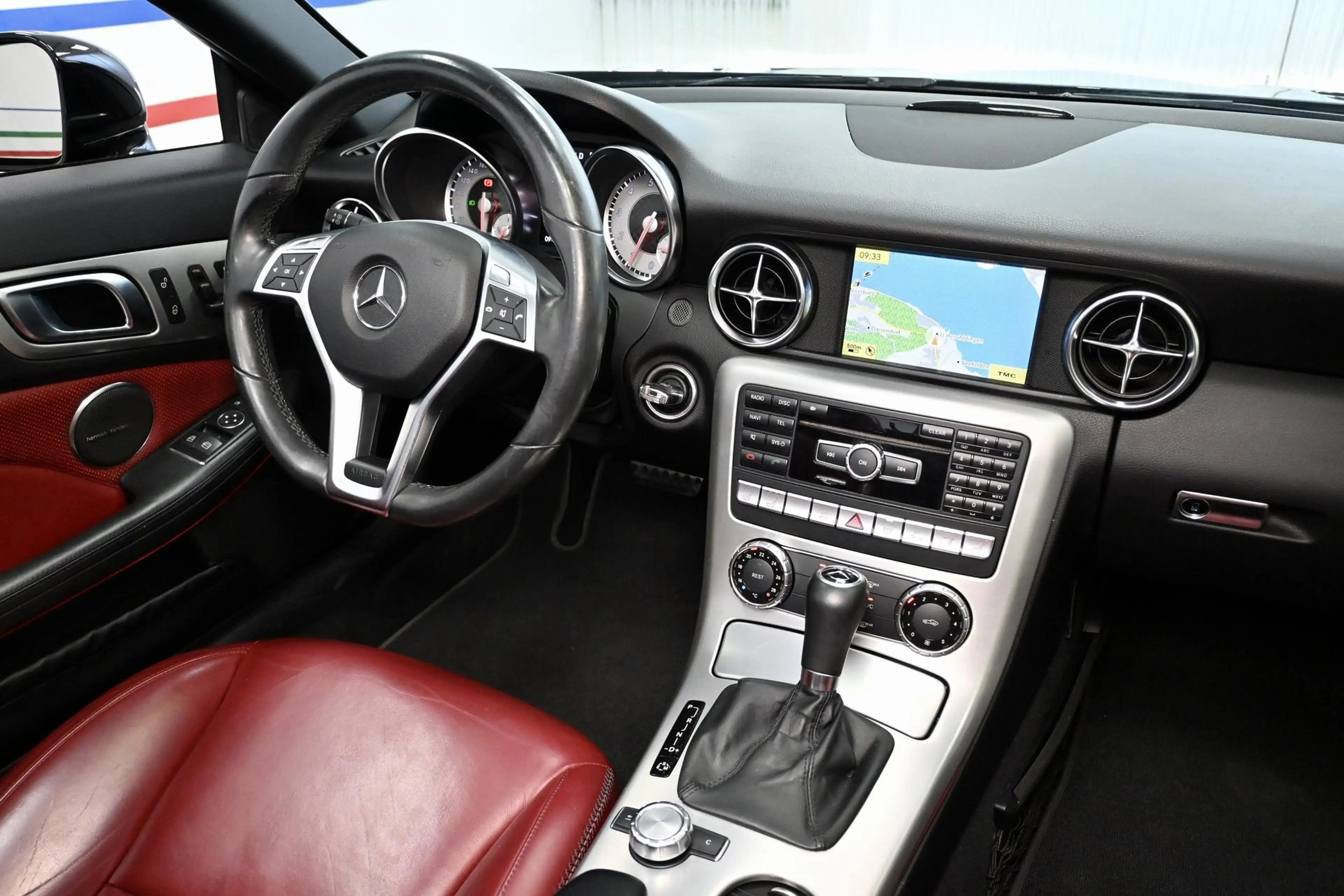 Mercedes-Benz SLK 200 SLK 200 *Soundsystem + IntelligentLightSystem* — photo 5