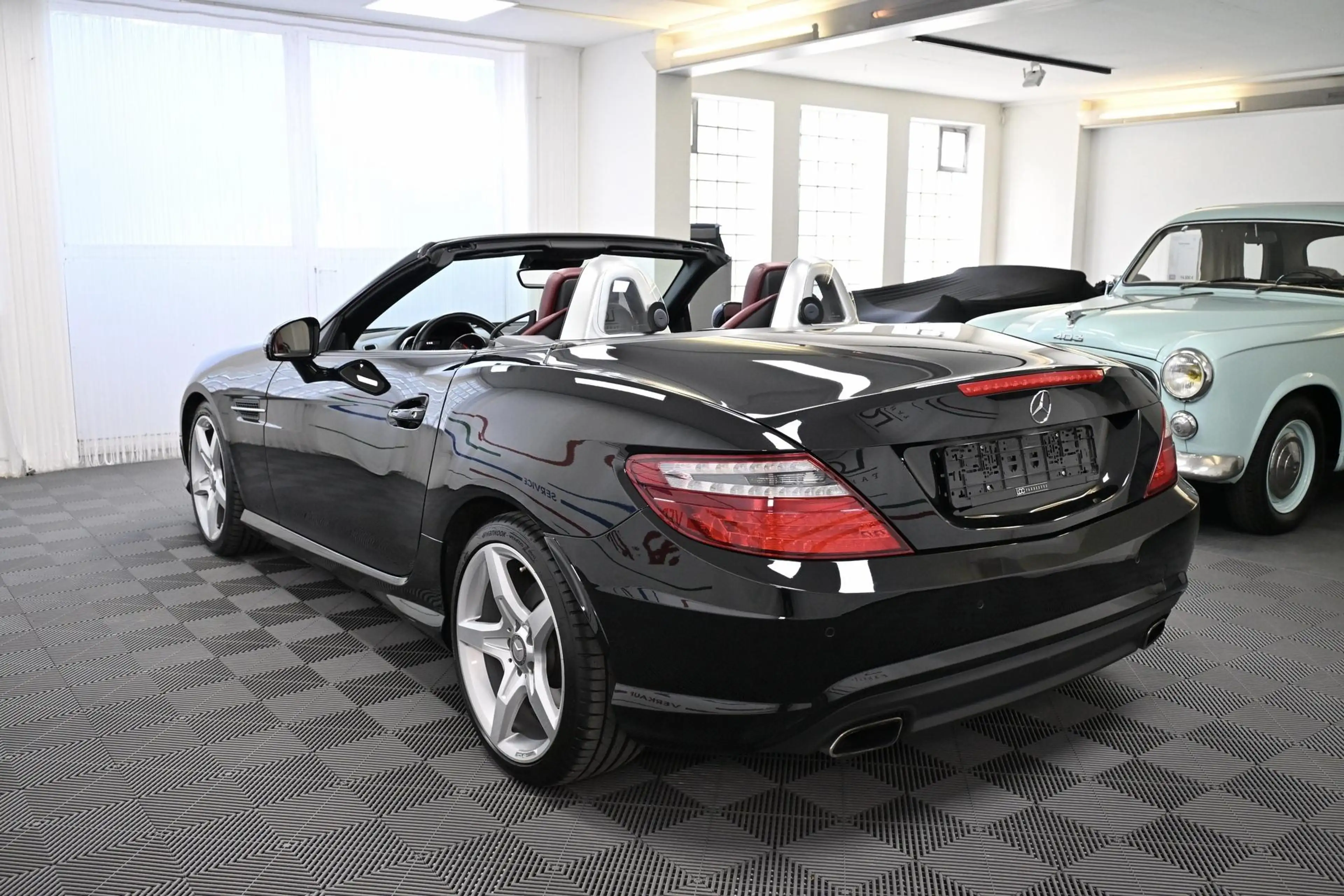Mercedes-Benz SLK 200 SLK 200 *Soundsystem + IntelligentLightSystem* — photo 22