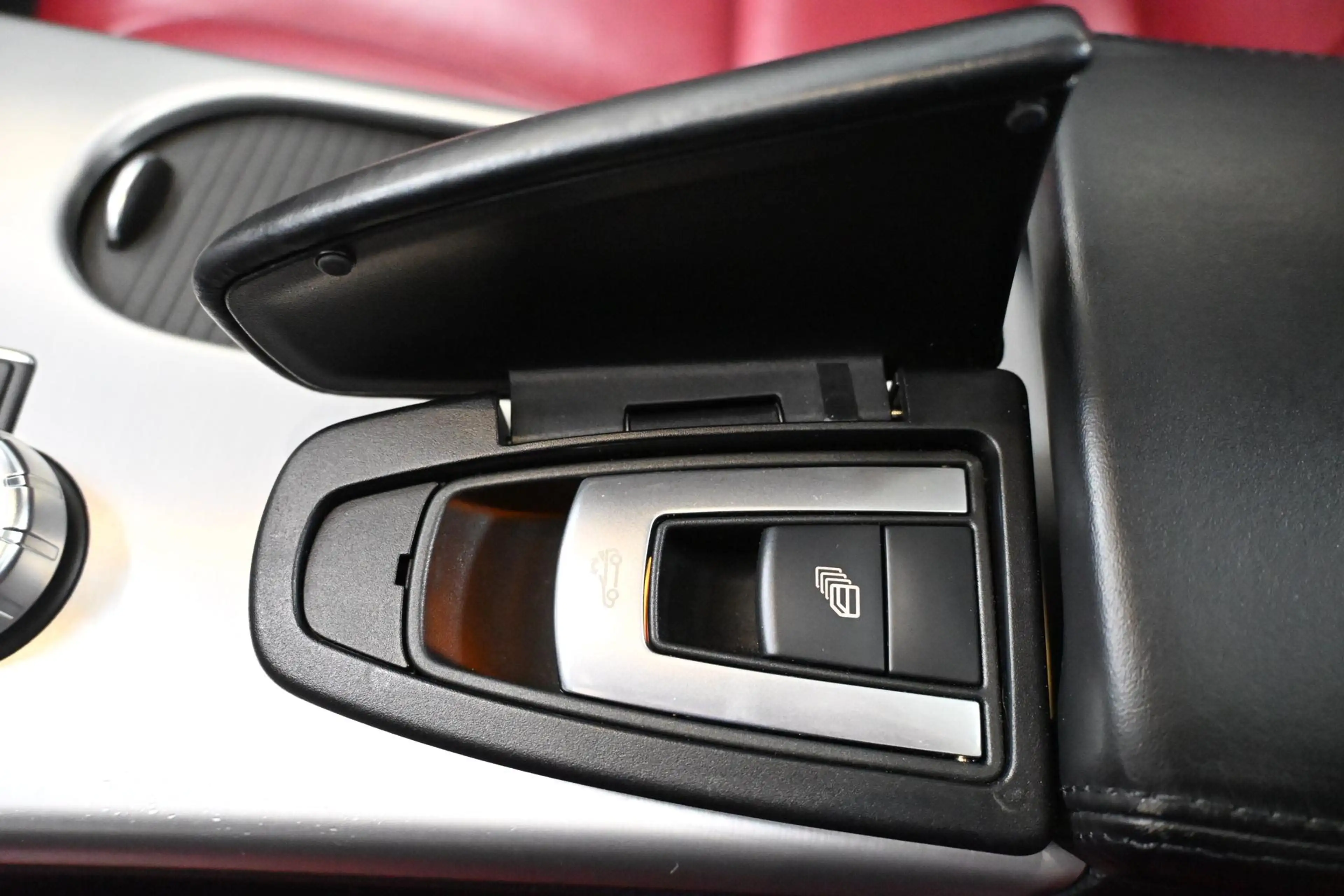 Mercedes-Benz SLK 200 SLK 200 *Soundsystem + IntelligentLightSystem* — photo 17