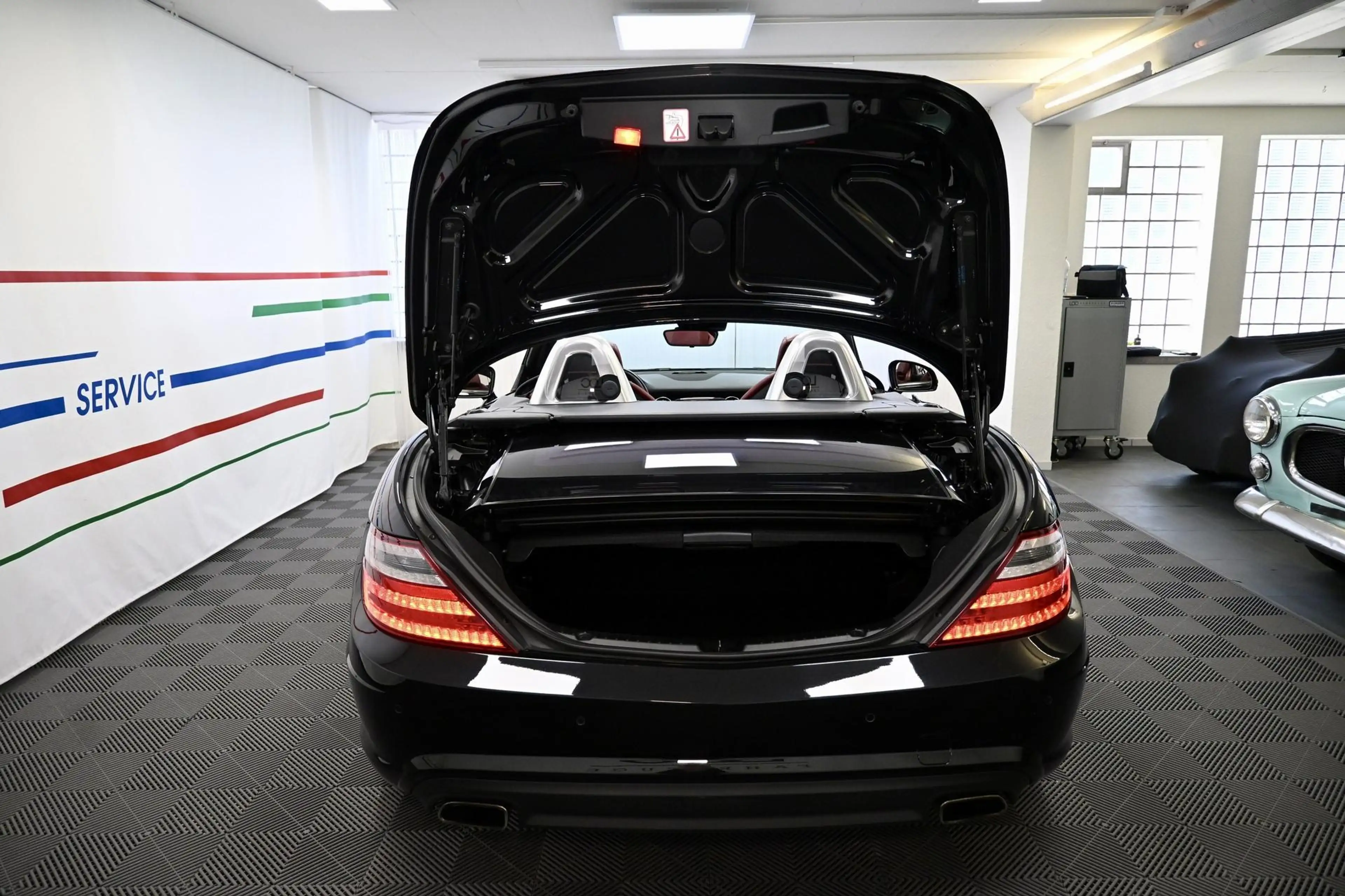Mercedes-Benz SLK 200 SLK 200 *Soundsystem + IntelligentLightSystem* — photo 11