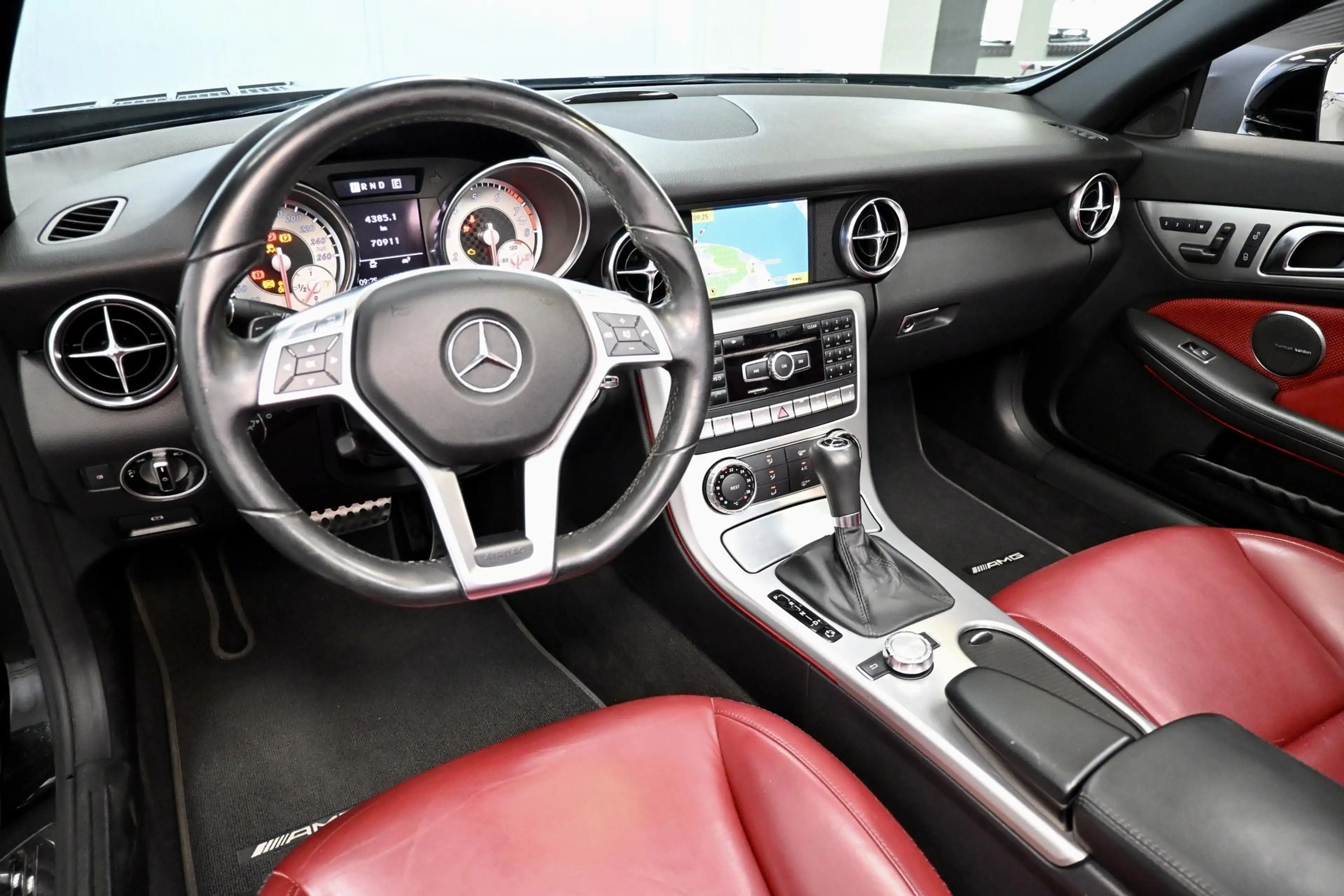 Mercedes-Benz SLK 200 SLK 200 *Soundsystem + IntelligentLightSystem*