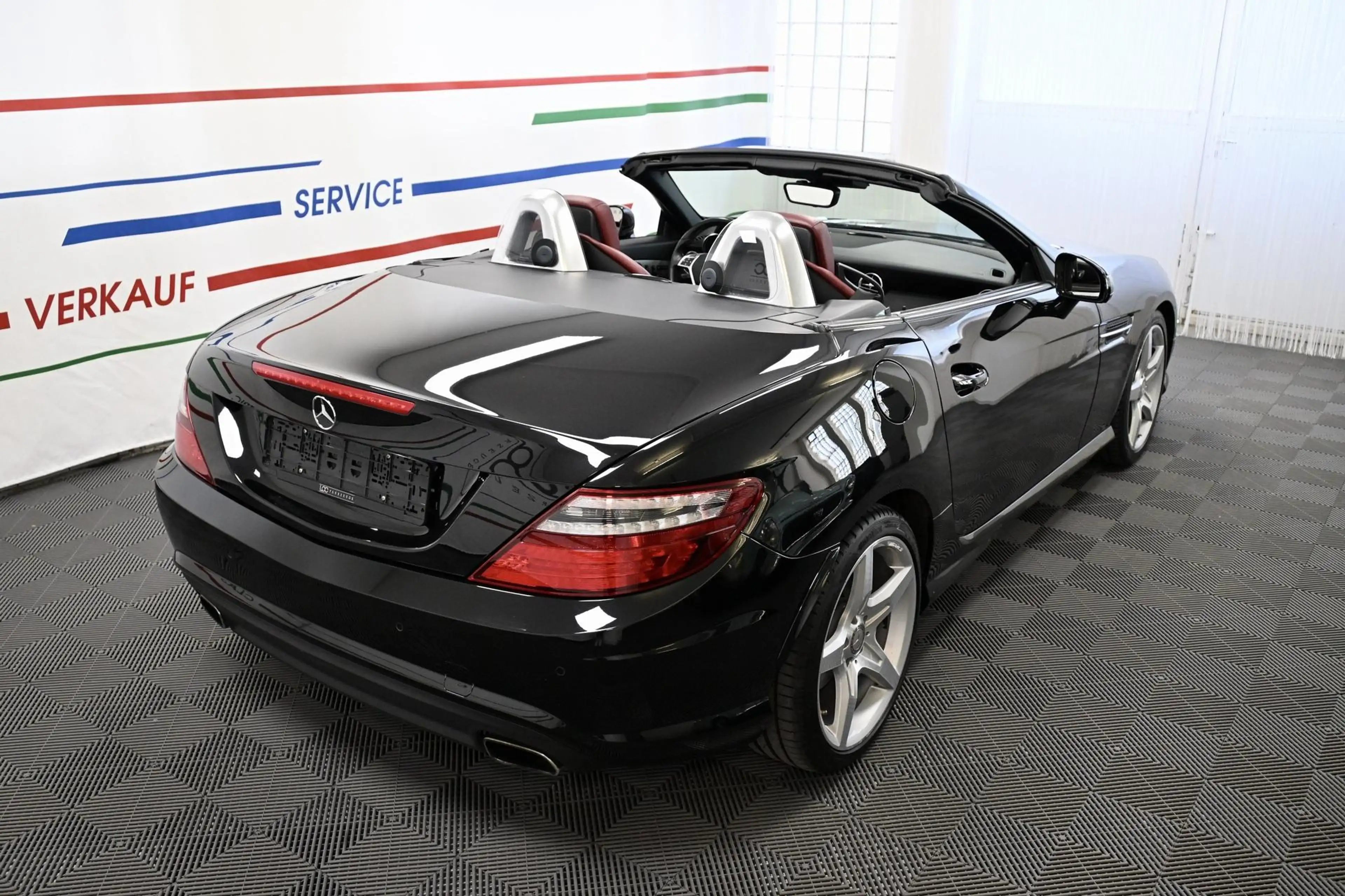 Mercedes-Benz SLK 200 SLK 200 *Soundsystem + IntelligentLightSystem* — photo 24