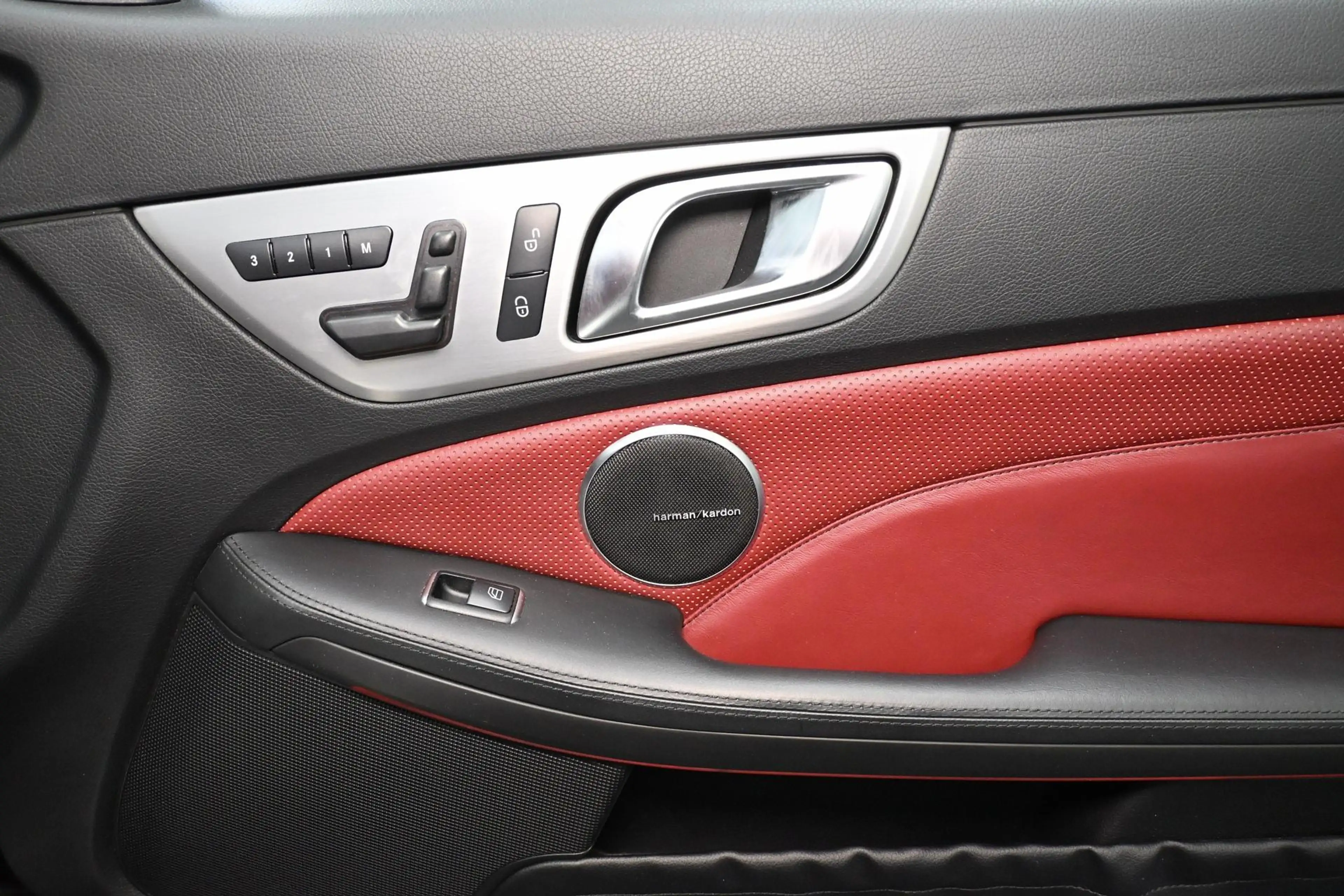 Mercedes-Benz SLK 200 SLK 200 *Soundsystem + IntelligentLightSystem* — photo 16