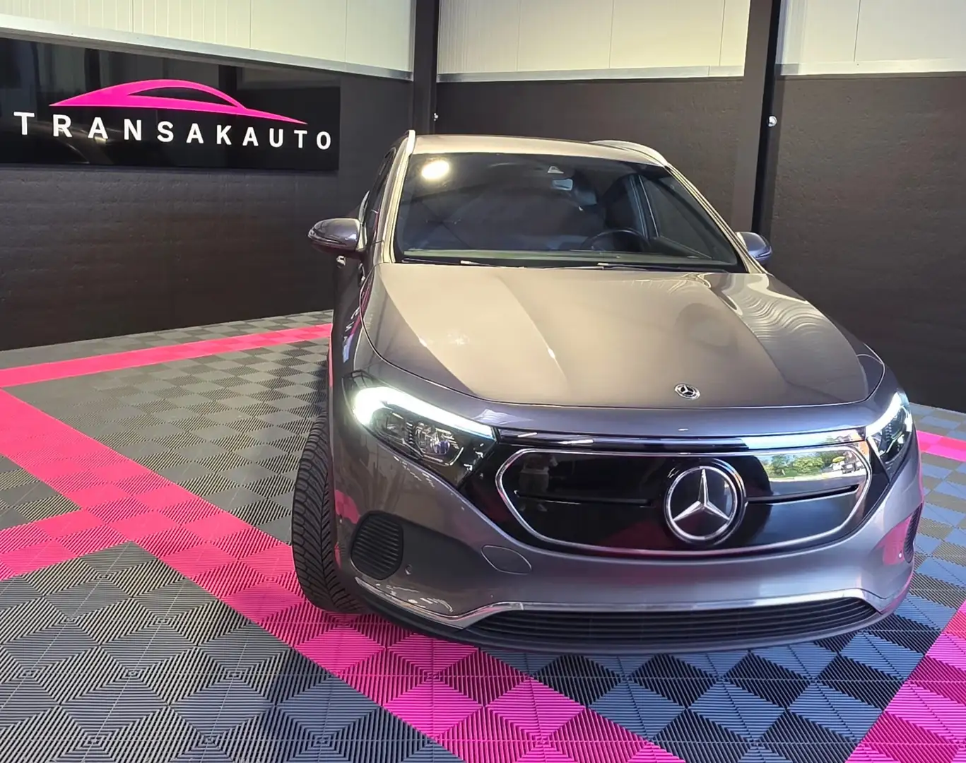 Mercedes-Benz EQA 250 Garantie 12 mois Gris - 1