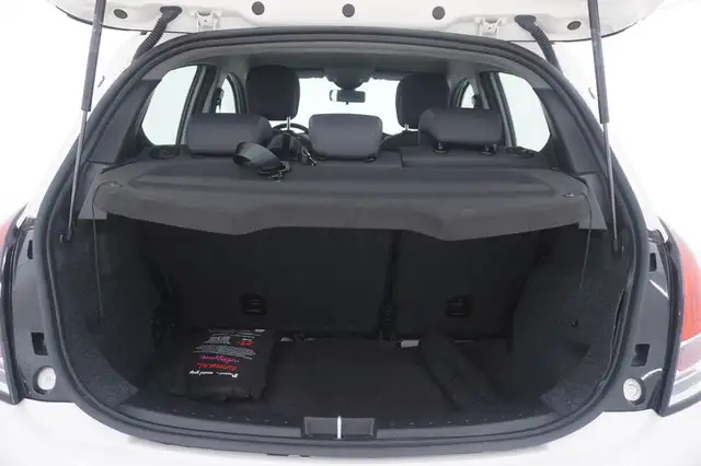 Lancia Ypsilon view 14