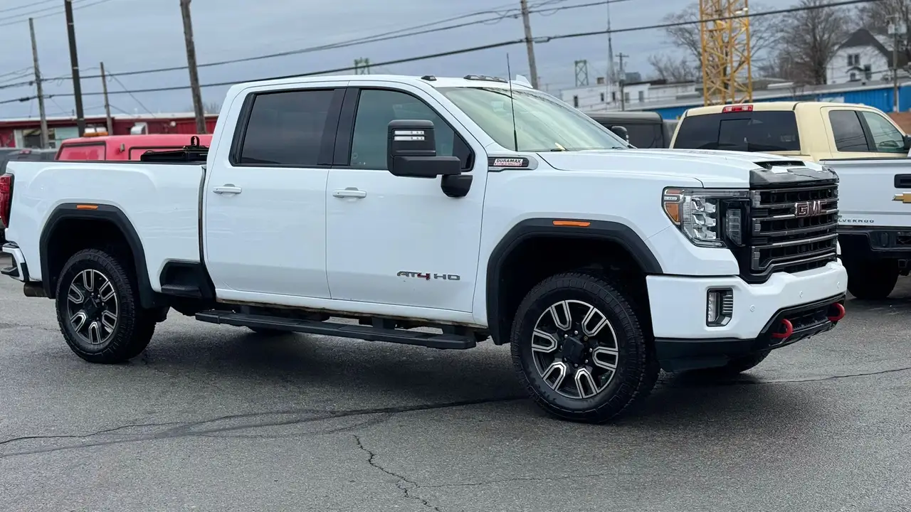 GMC Sierra 2500HD снимка GMC Sierra 2500HD