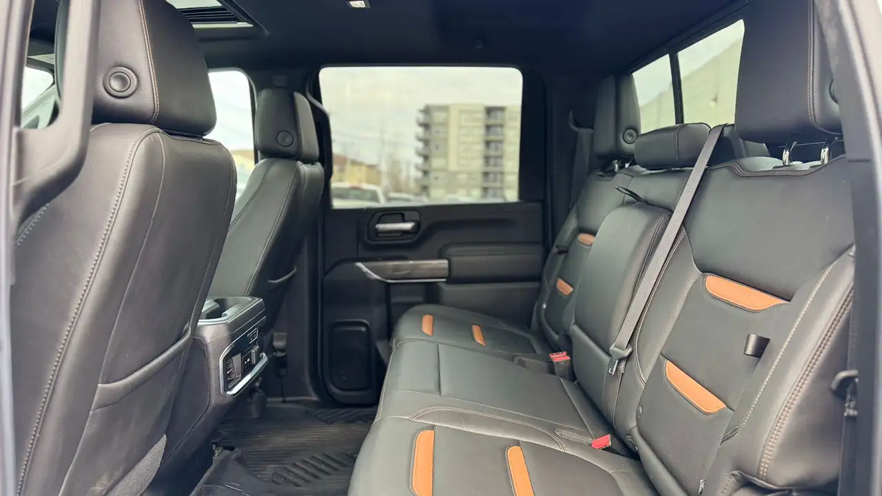 GMC Sierra 2500HD снимка GMC Sierra 2500HD