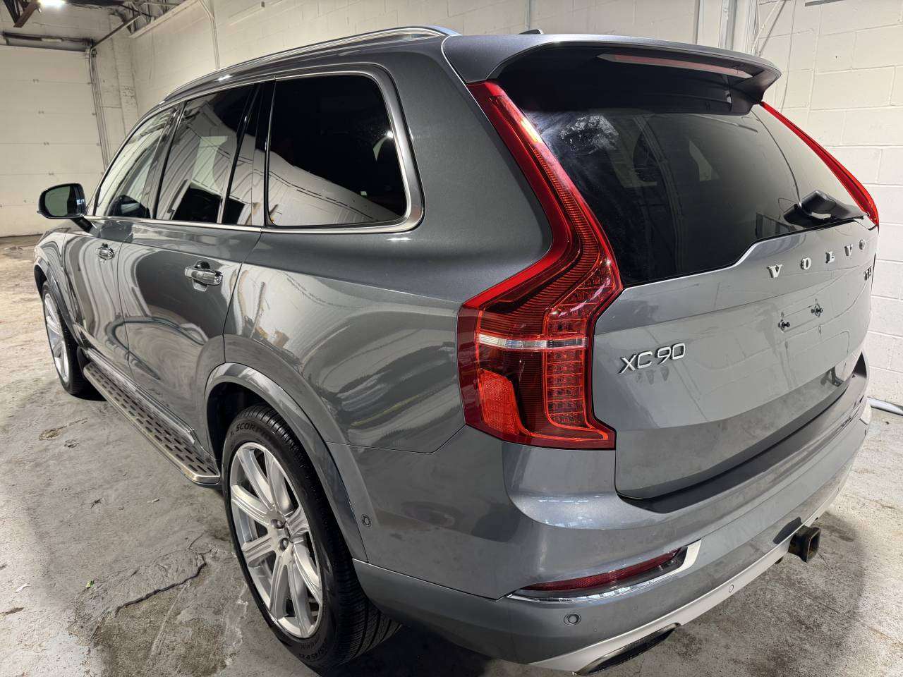 2016 Volvo XC90 AWD 5dr T6 Inscription alt 5