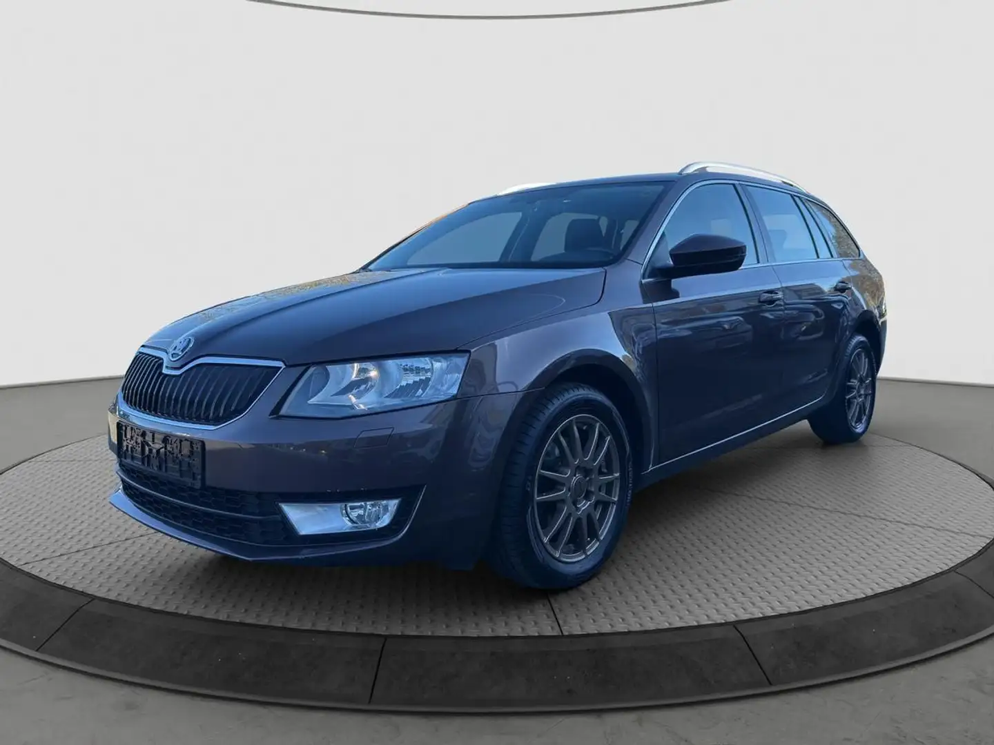 Skoda Octavia 2.0 TDI DSG Elegance AHK*PDC*Scheckheft Braun - 1
