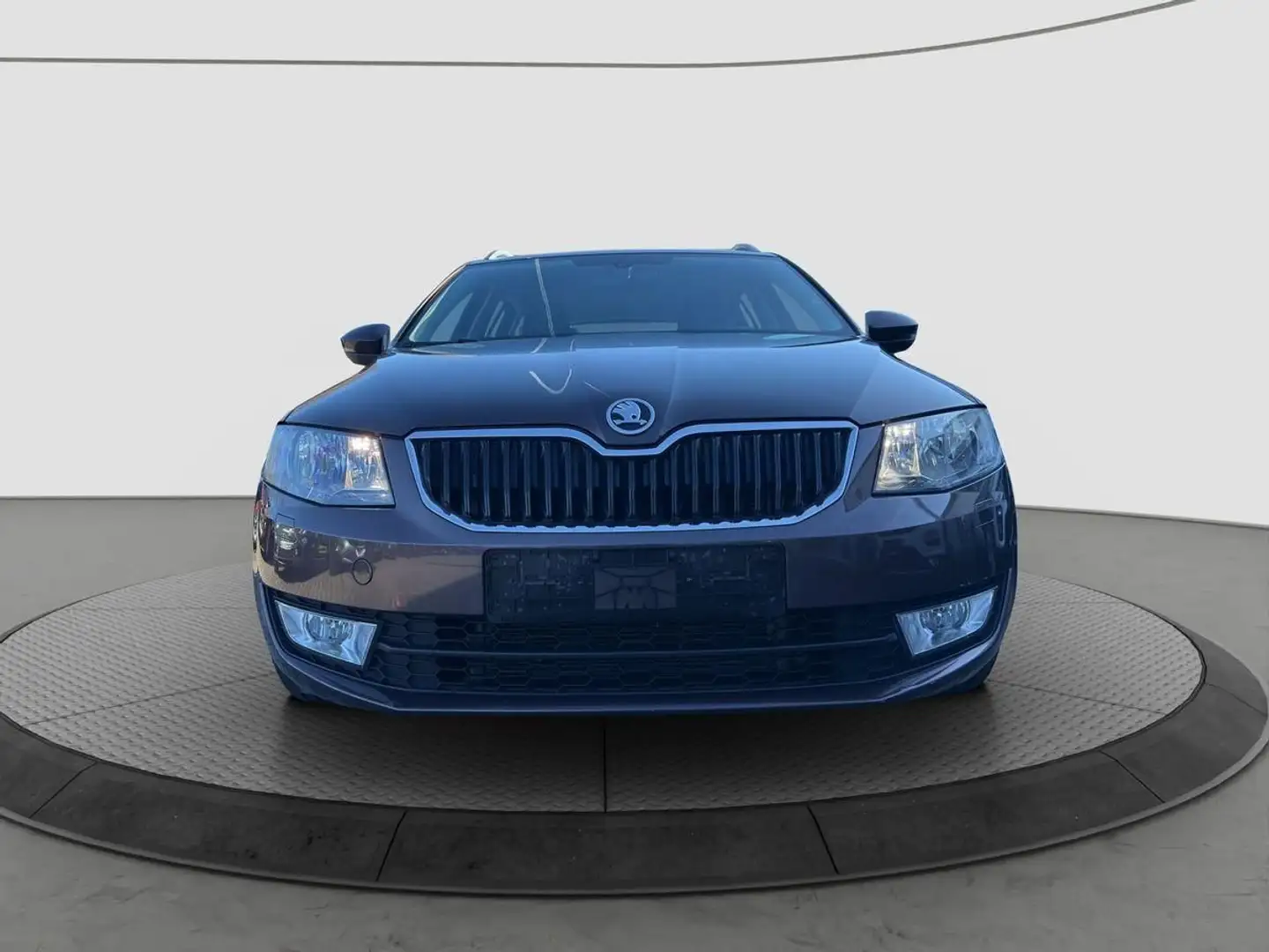 Skoda Octavia 2.0 TDI DSG Elegance AHK*PDC*Scheckheft Braun - 2