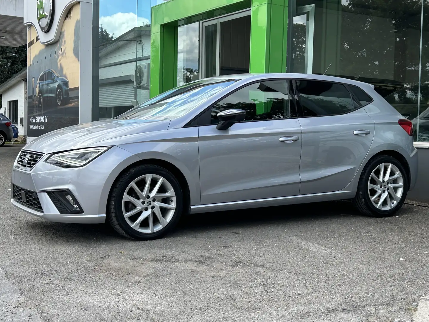 SEAT Ibiza 1.0TSI FR Edition DSG • FullLink • Navigation Argent - 2