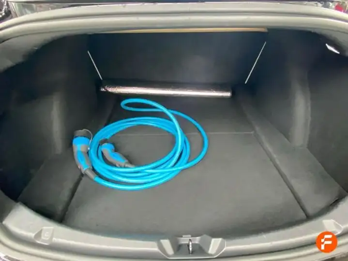 Tesla Model 3 2019, foto 10