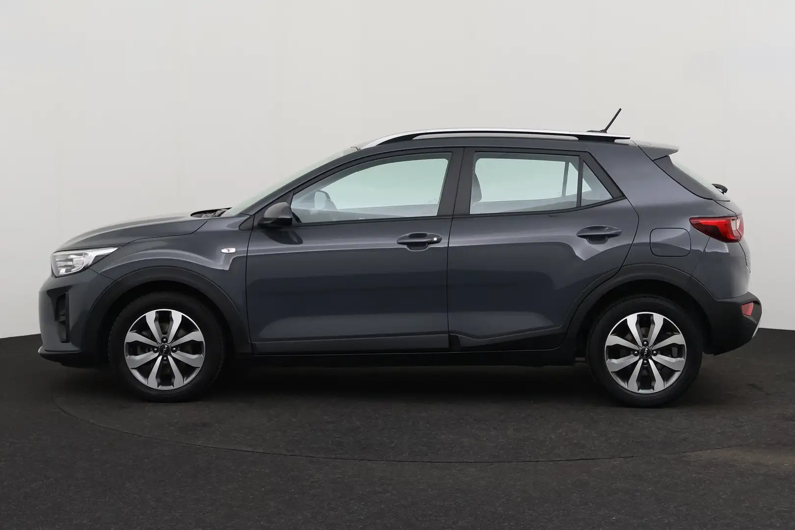 Kia Stonic 1.0 i + CARPLAY + PDC + ALU - 2