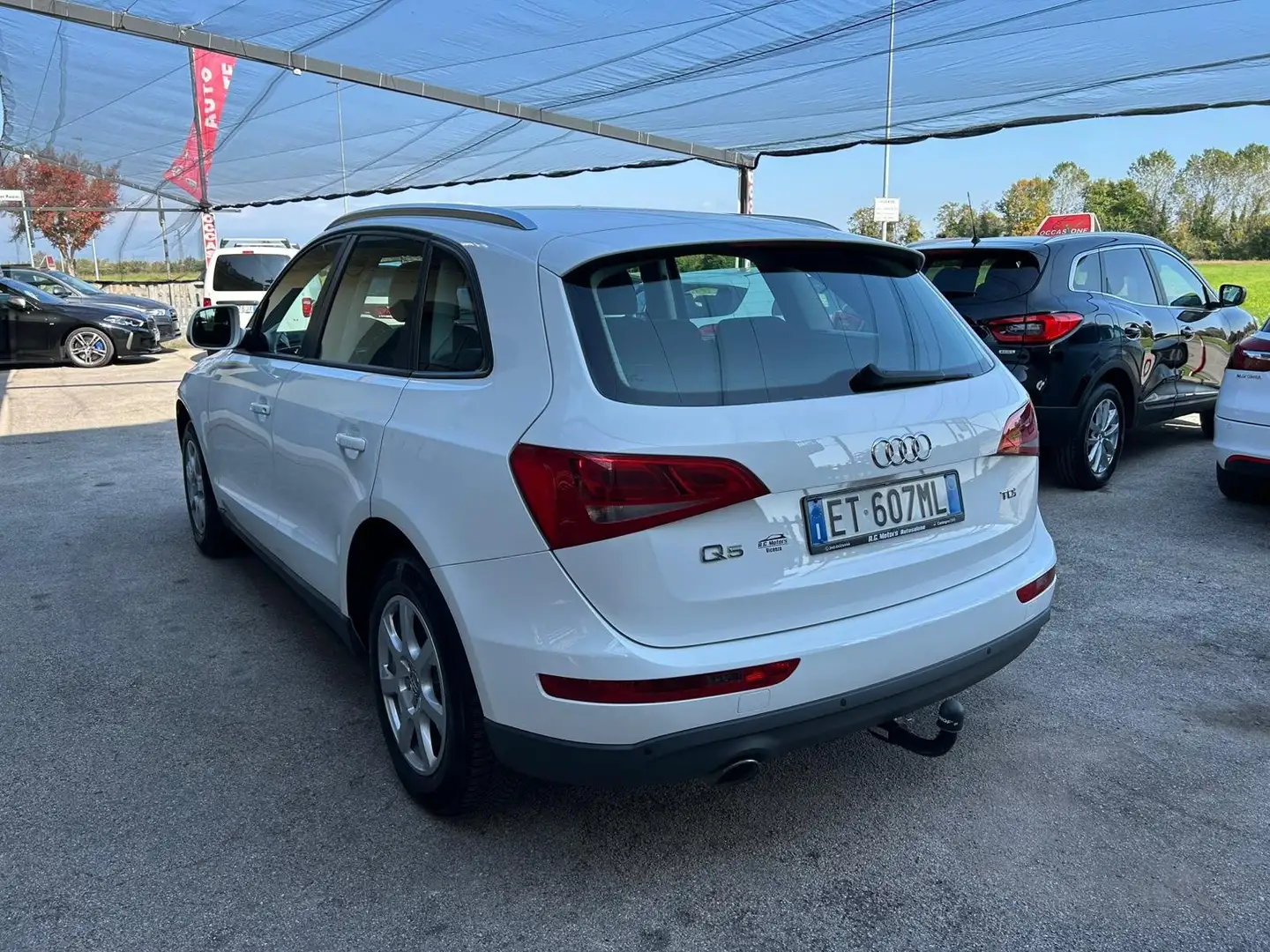 Audi Q5 2.0 TDI 150CV - GANCIO TRAINO Blanc - 2