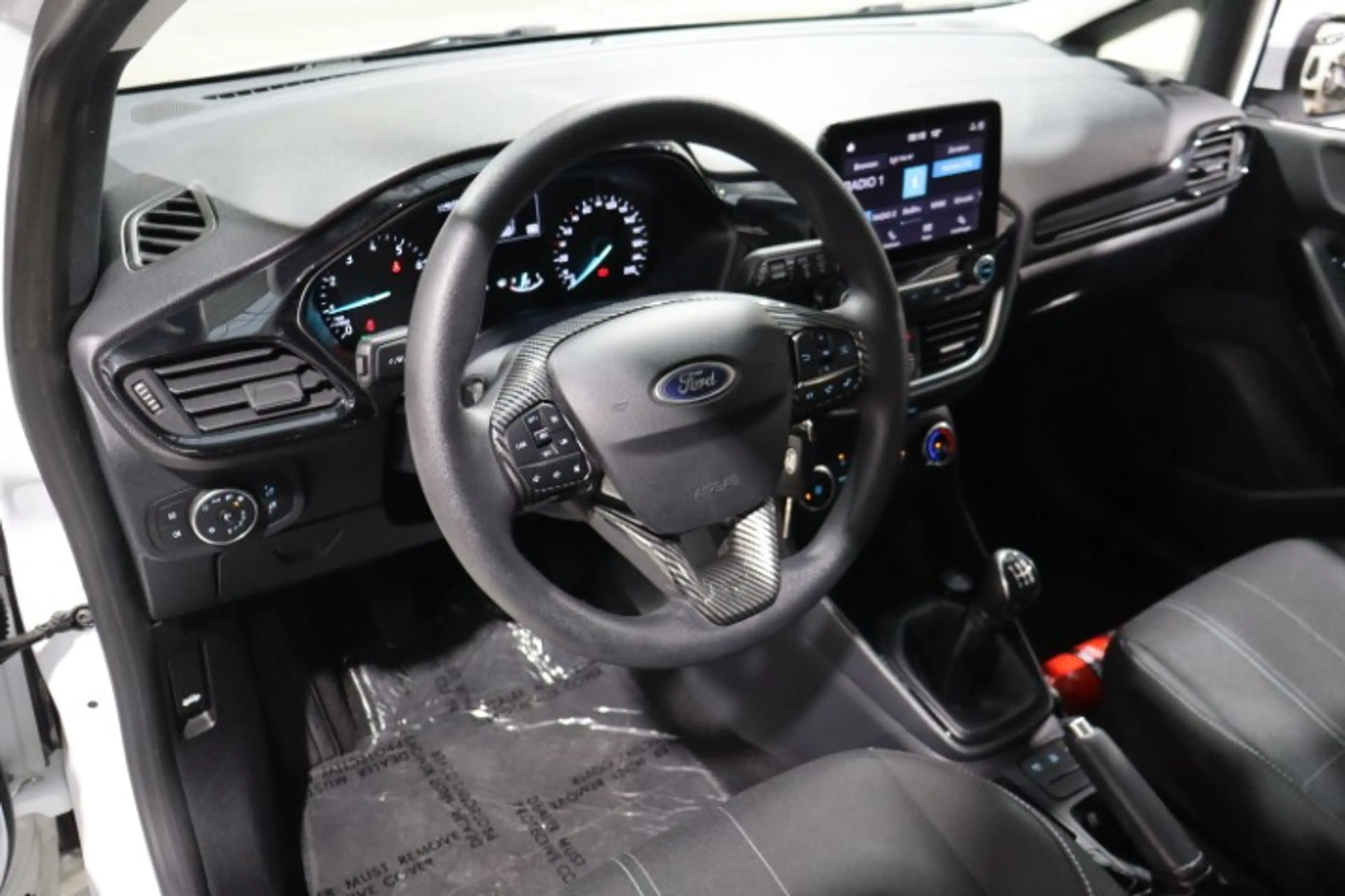 Ford Fiesta Fiesta 1.1i — photo 12