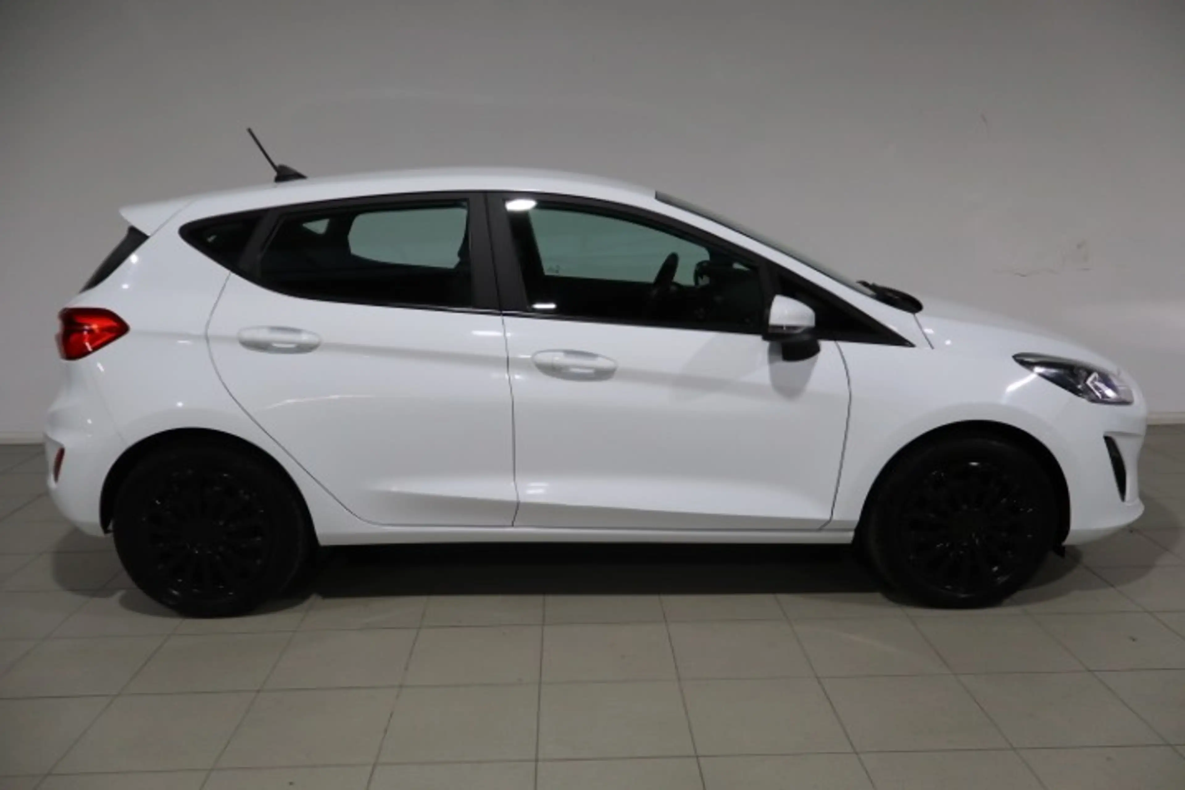 Ford Fiesta Fiesta 1.1i — photo 6