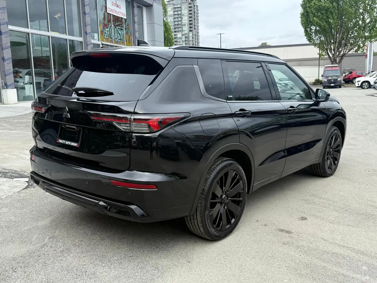 Mitsubishi Outlander снимка Mitsubishi Outlander