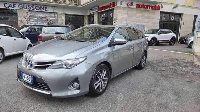 Toyota Auris Touring Sports 1.8 Hybrid Lounge