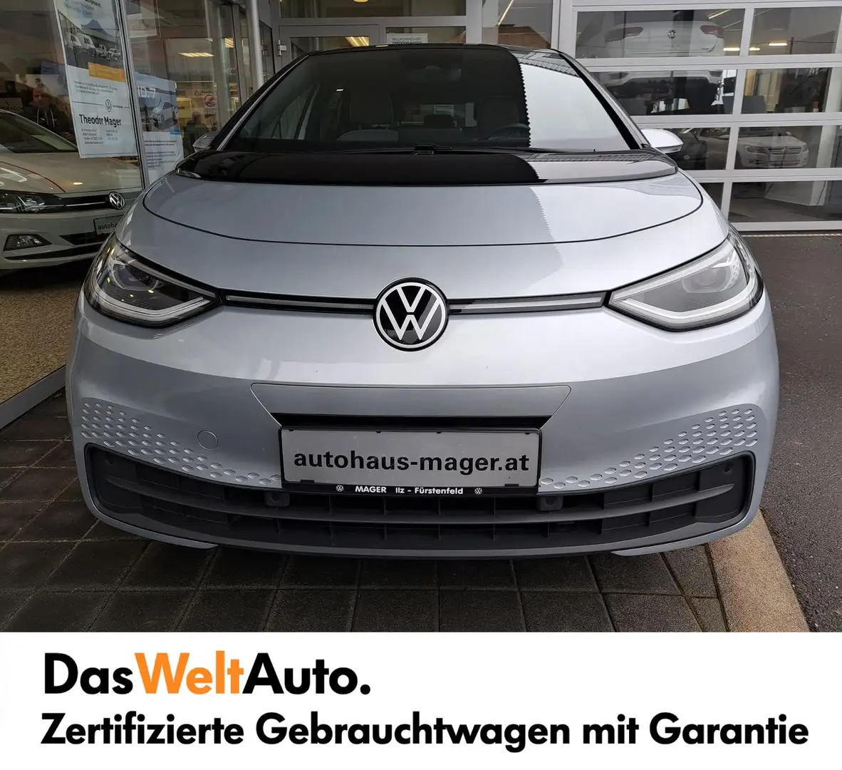 Volkswagen ID.3 Pro 107 kW Business Ezüst - 2