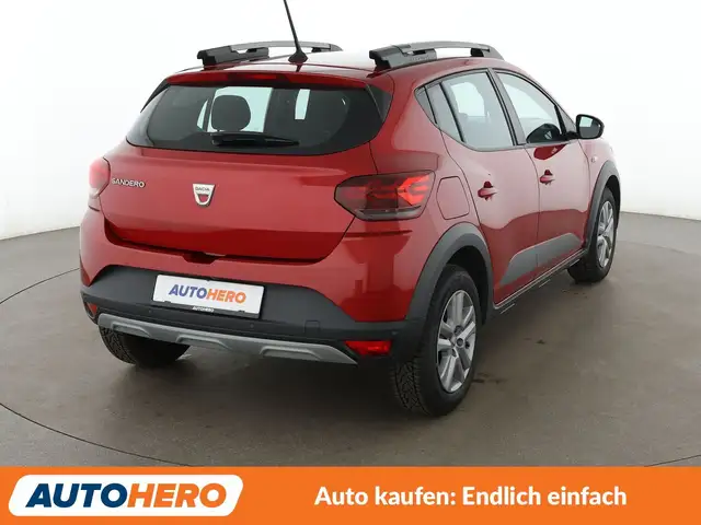 Dacia Sandero view 6
