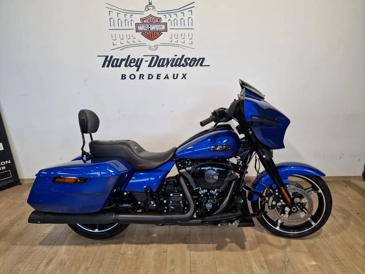 Harley-Davidson Street Glide Modrá - 1