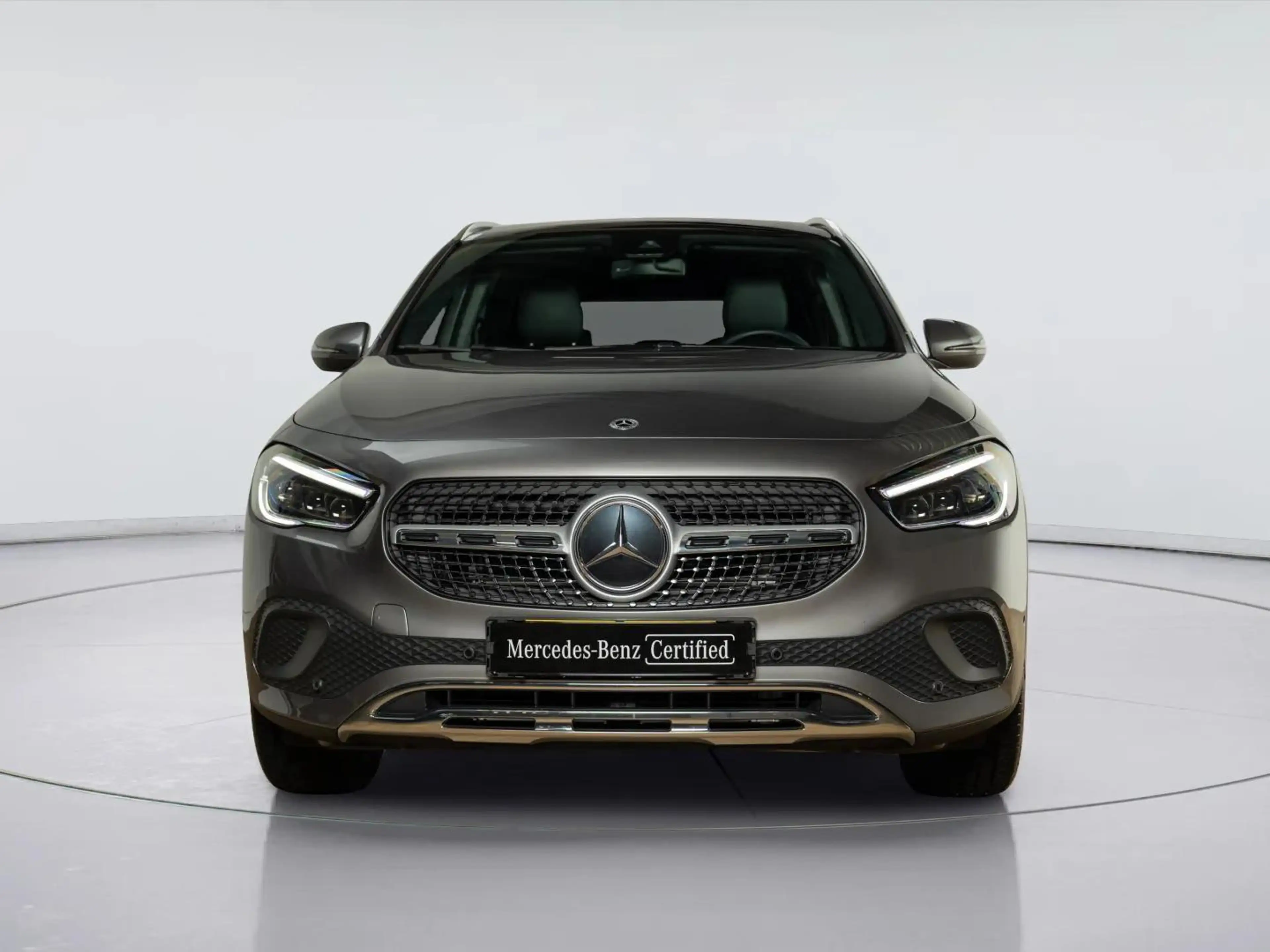 Mercedes-Benz GLA 180 Business Solution AMG | Panorama dak — photo 5