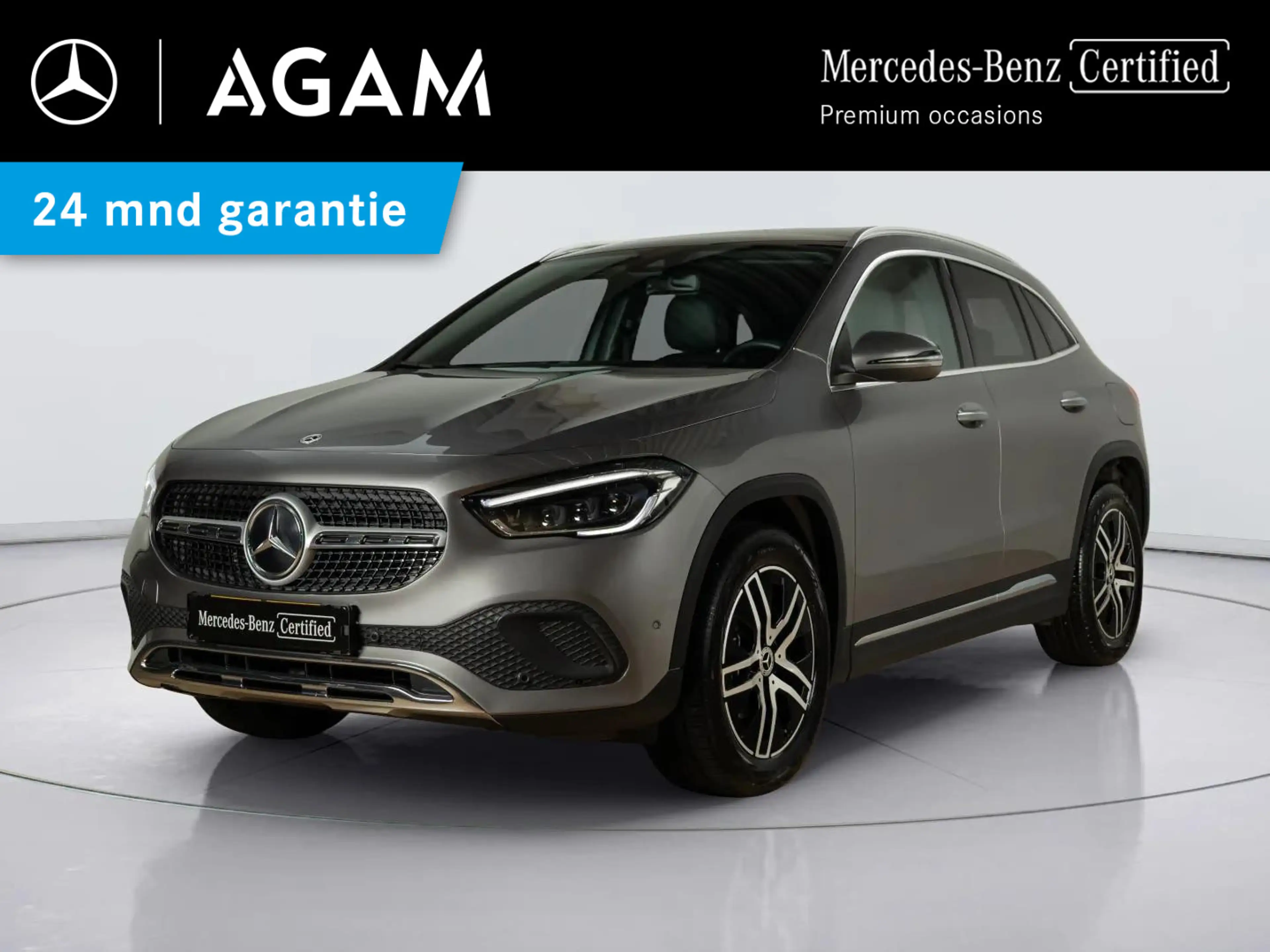 Mercedes-Benz GLA 180 Business Solution AMG | Panorama dak