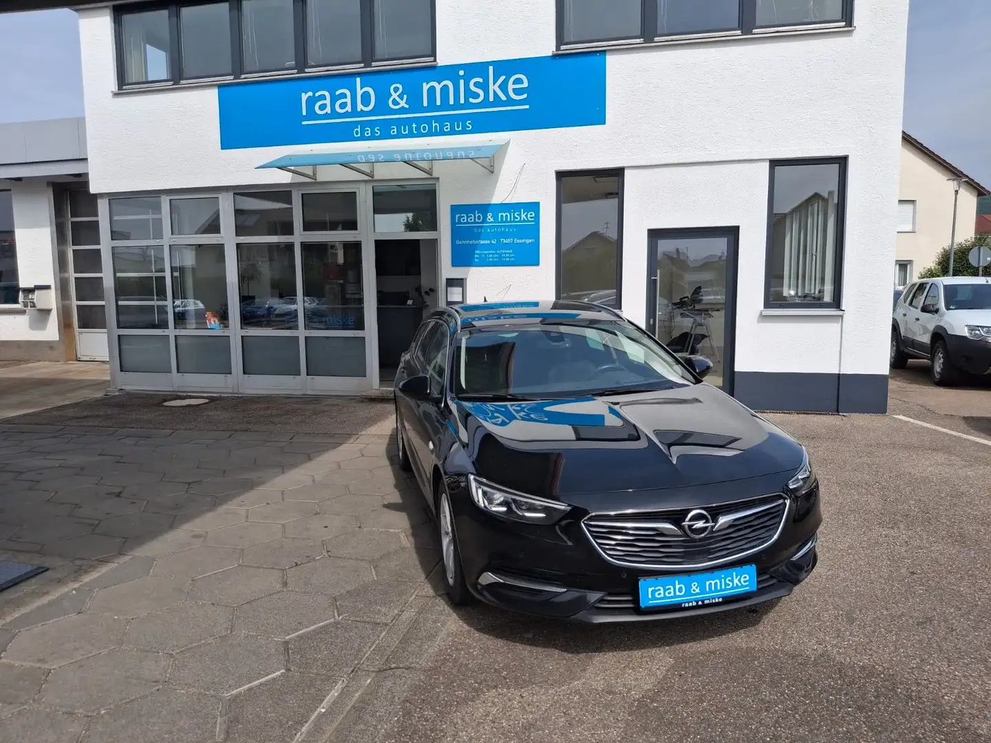 Opel Insignia B Sports Tourer Business Innovation Negro - 1