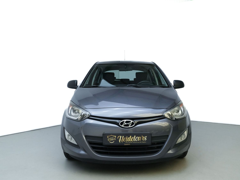 Hyundai i20 Classic TÜV NEU*KLIMA* — photo 4