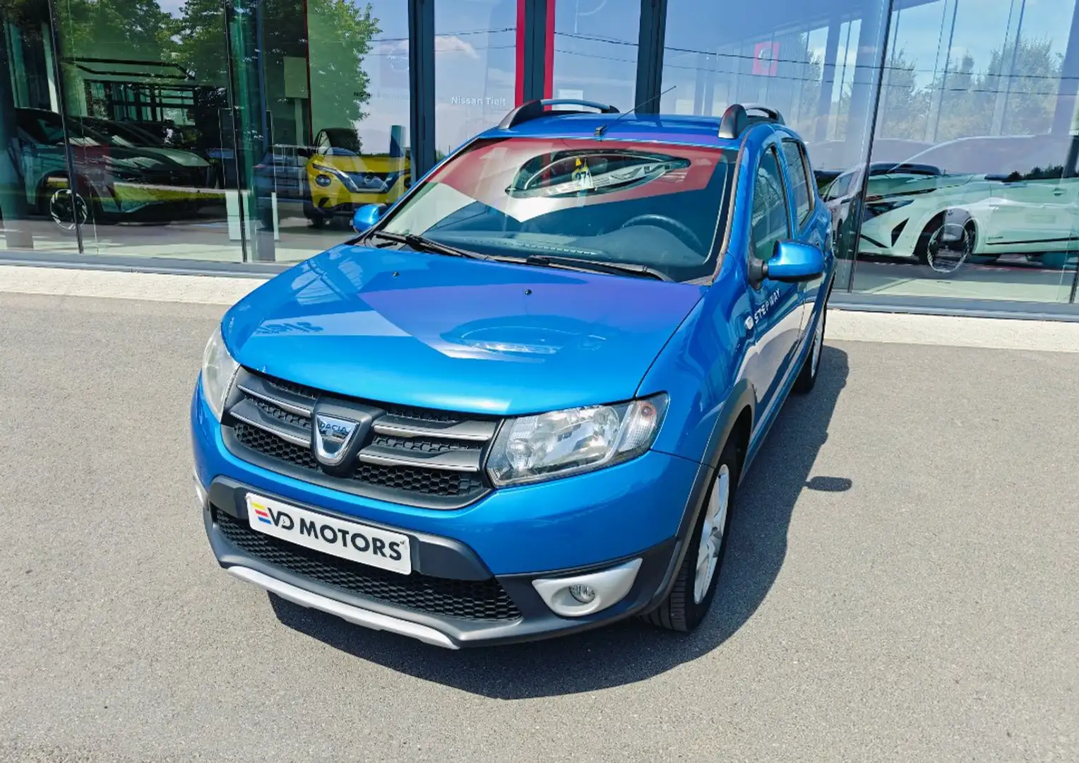 Dacia Sandero Stepway Plus TCe 90 Blauw - 1