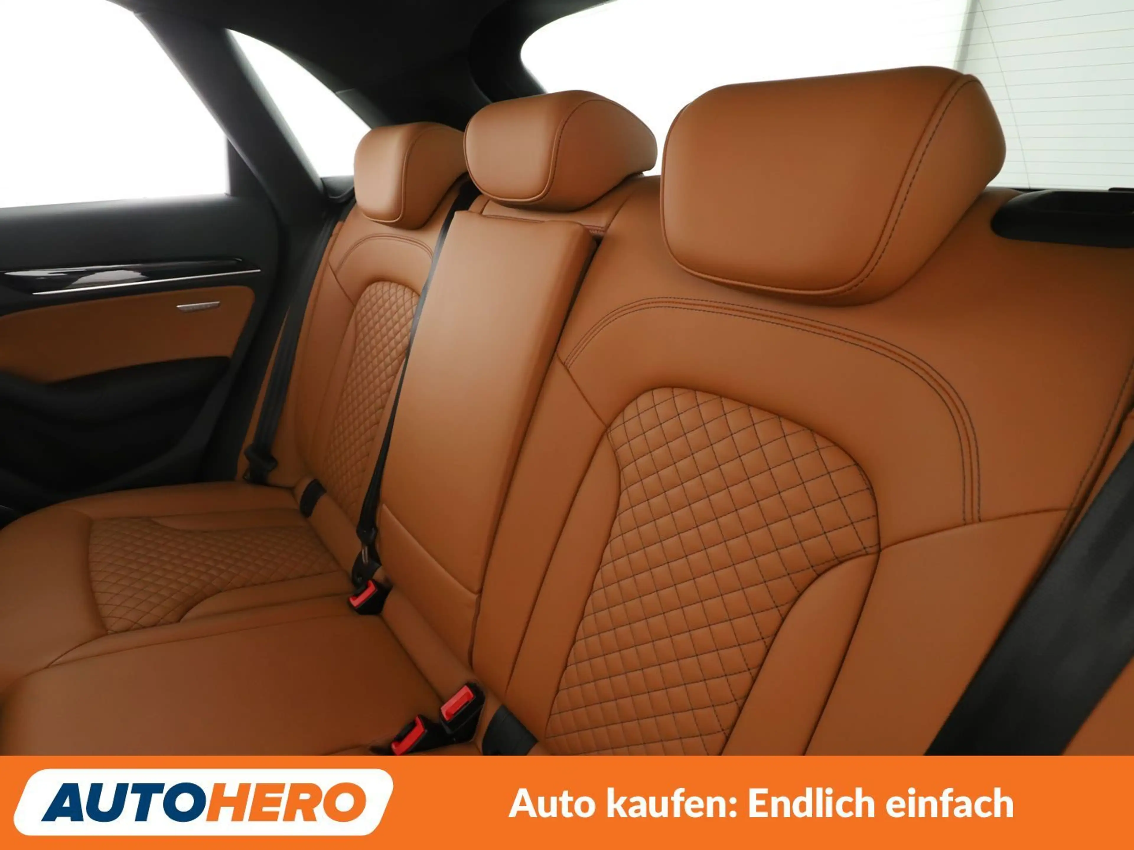 Audi RS Q3 2.5 TFSI quattro Performance Aut.*NAVI*LED*TEMPO* — photo 14