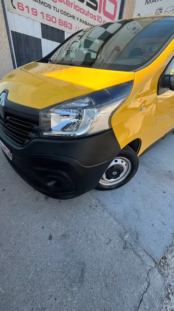 Renault Trafic 95cv Geel - 2