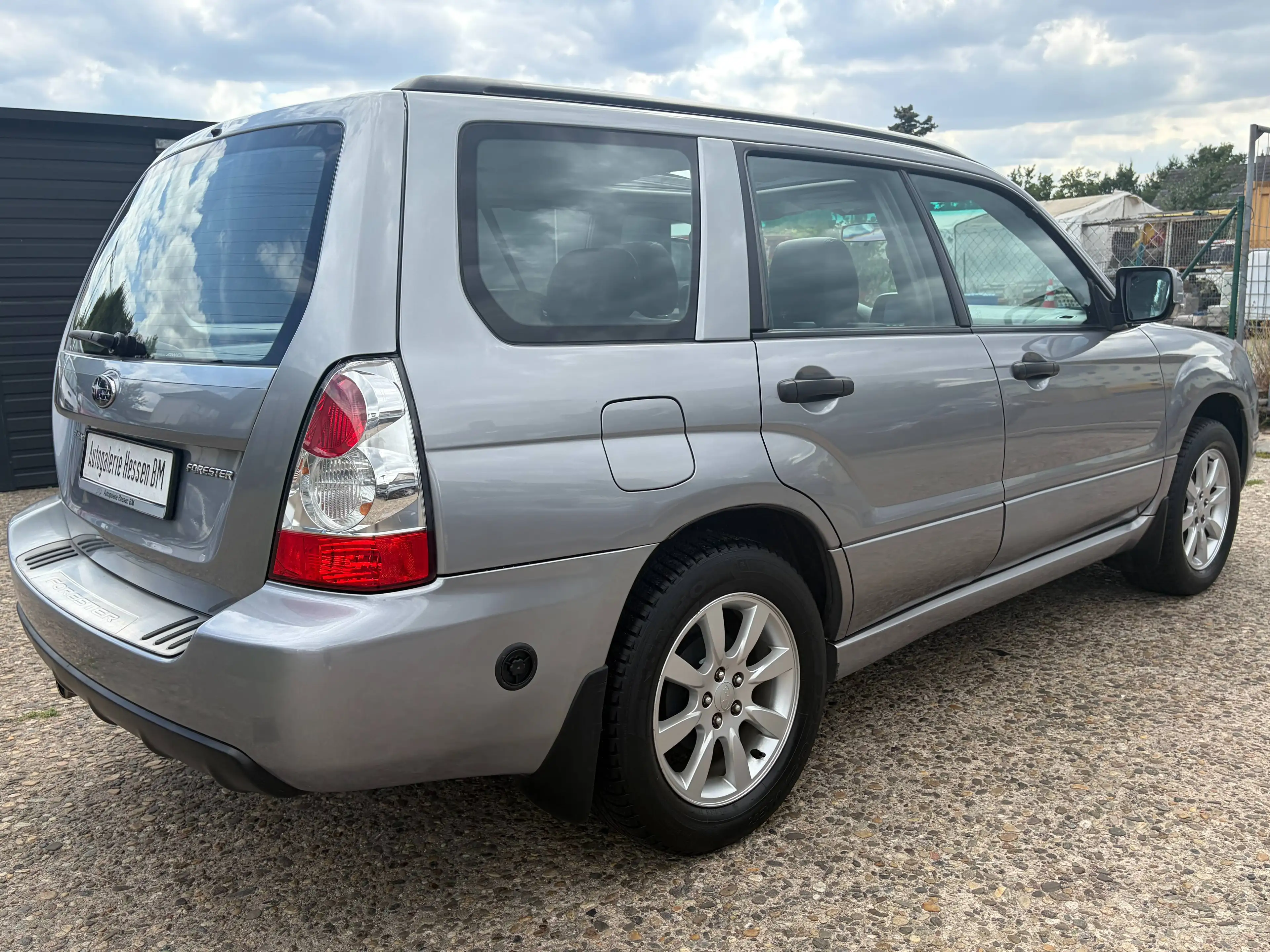 Subaru Forester 2.0 X *Automatik*SHZ*Temp.*HU/AU Neu*Navi*Leder*Klimaa.* — photo 11