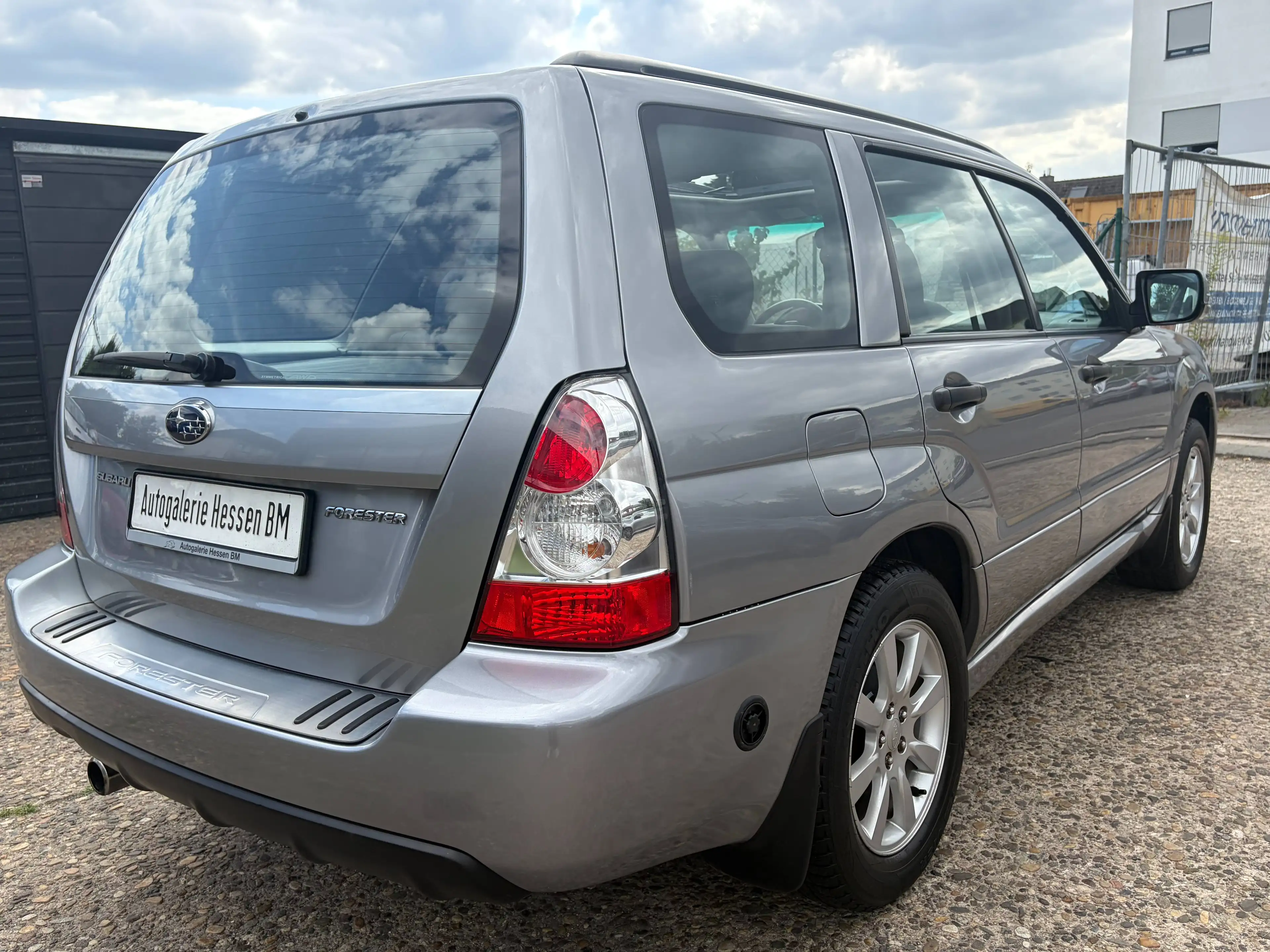 Subaru Forester 2.0 X *Automatik*SHZ*Temp.*HU/AU Neu*Navi*Leder*Klimaa.* — photo 10