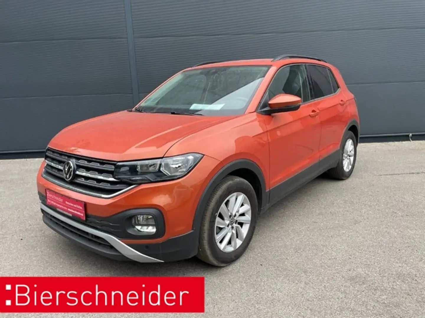 Volkswagen T-Cross 1.0 TSI DSG Life APP-CONNECT ACC DIG.COCKPIT PDC Oranje - 1
