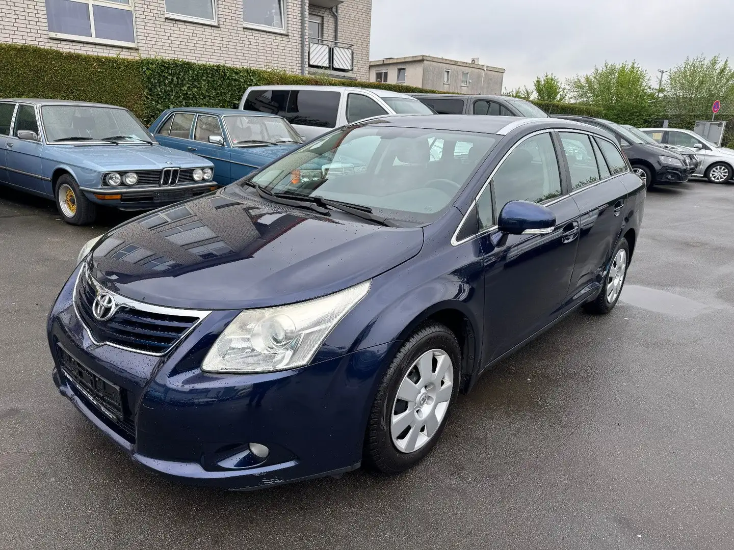 Toyota Avensis Kombi Sol Modrá - 1