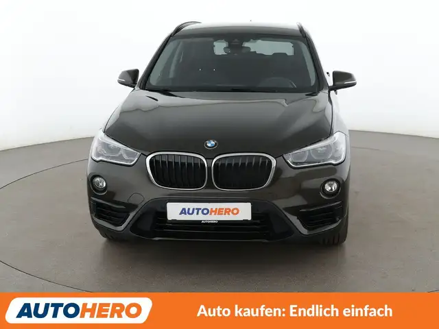 BMW X1 view 9