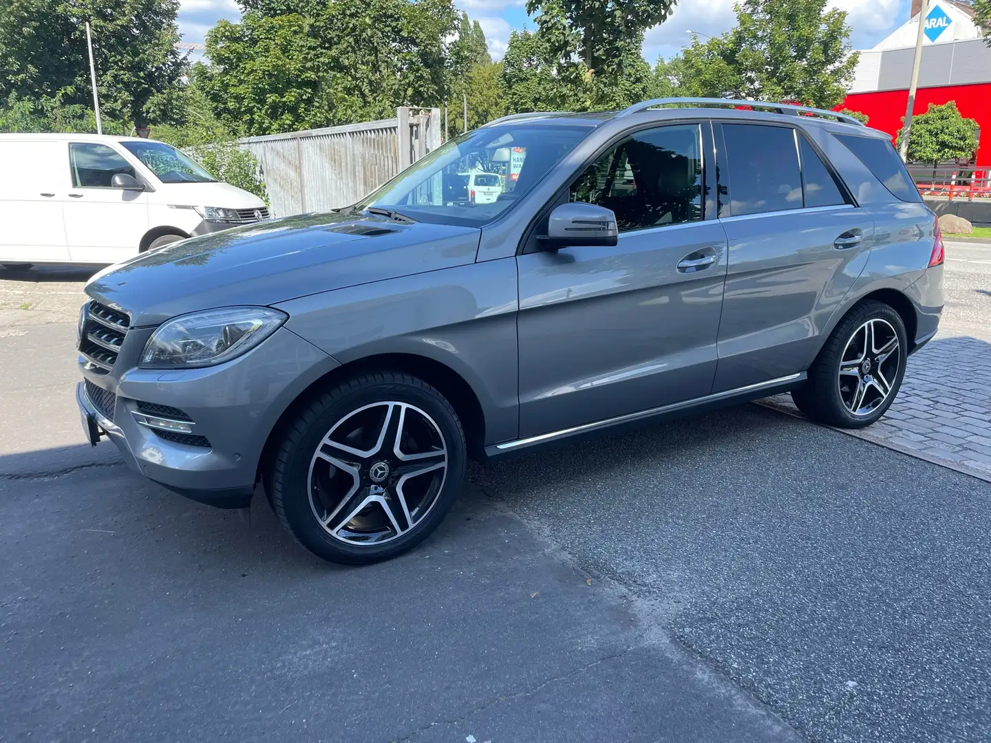 Mercedes-Benz ML 350 BlueTEC 4MATIC 7G-TRONIC Gris - 2