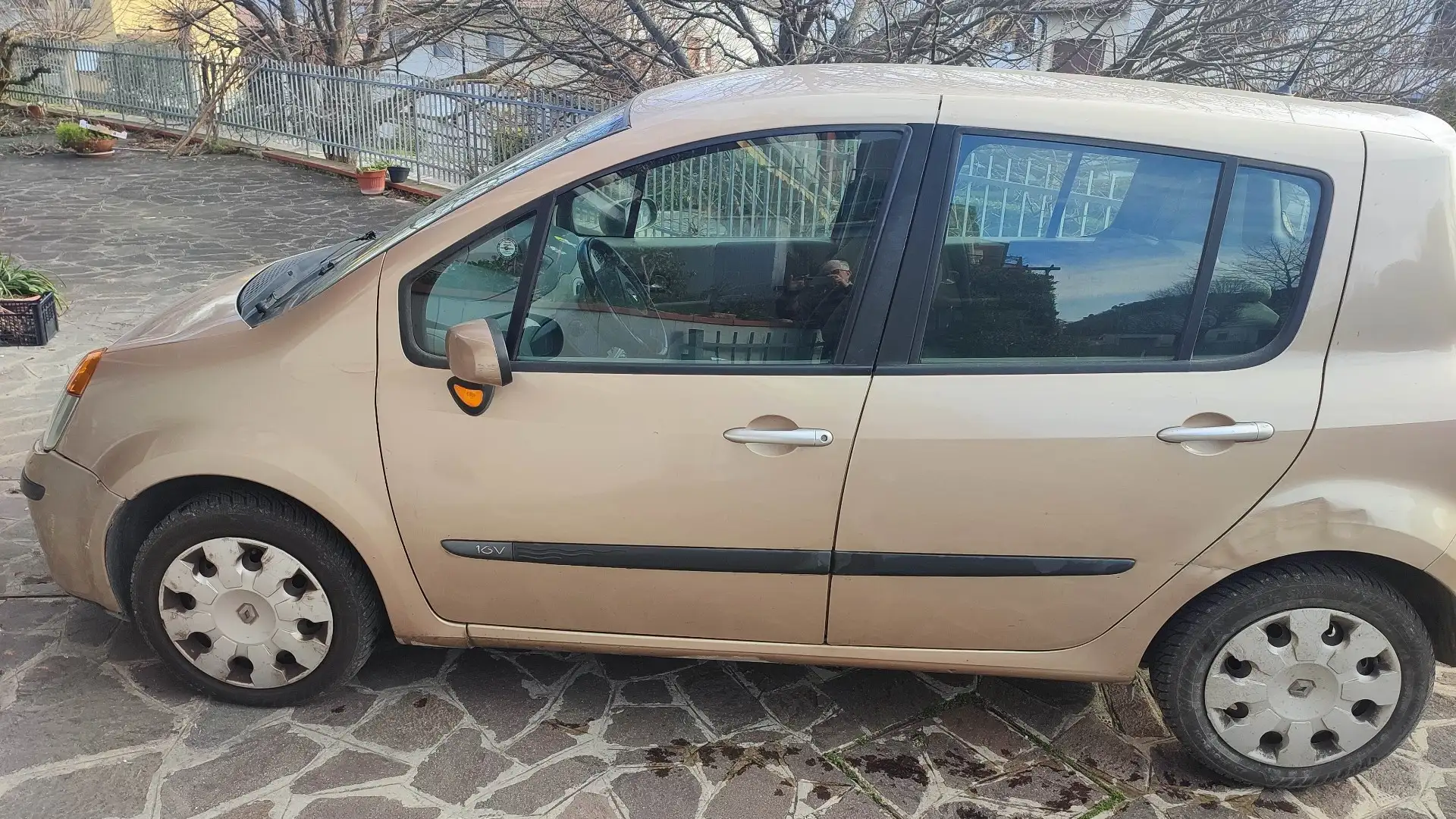 Renault Modus 1.2 16v Confort Dynamique - 1