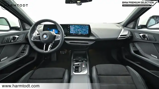 BMW 1 Series view 13