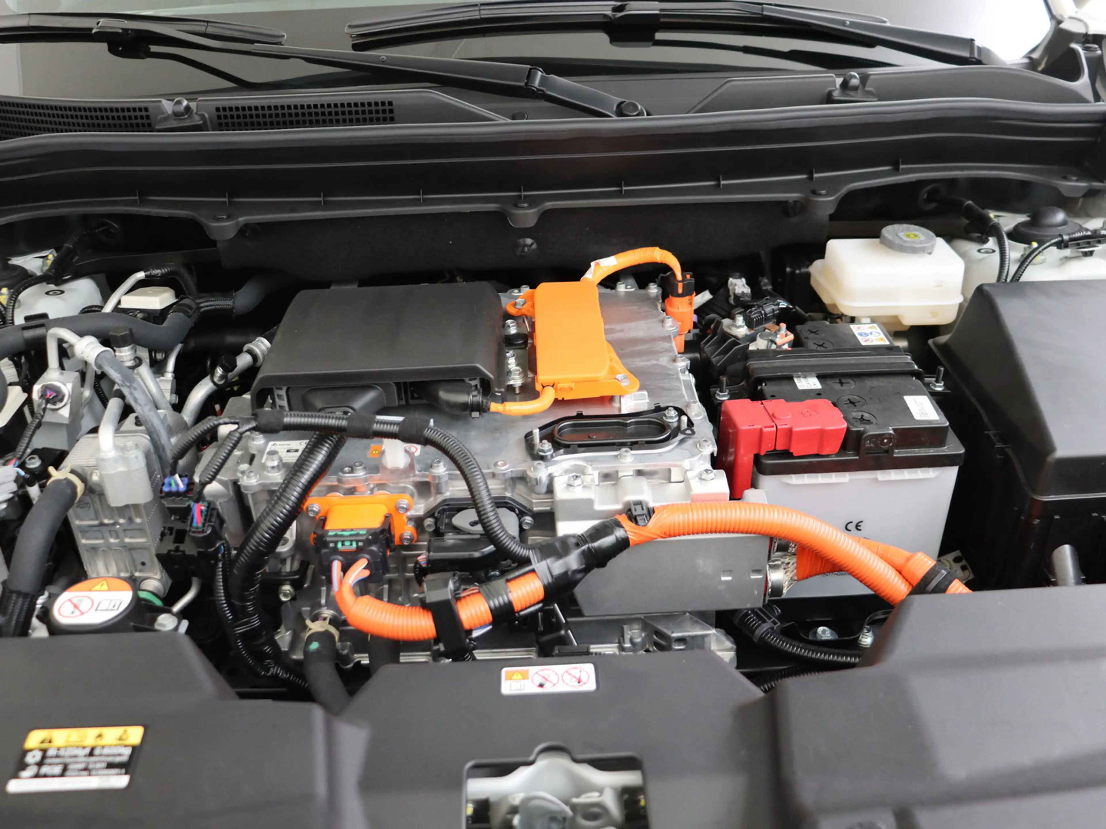 Toyota Urban Cruiser Executive 61 kWh — photo 7