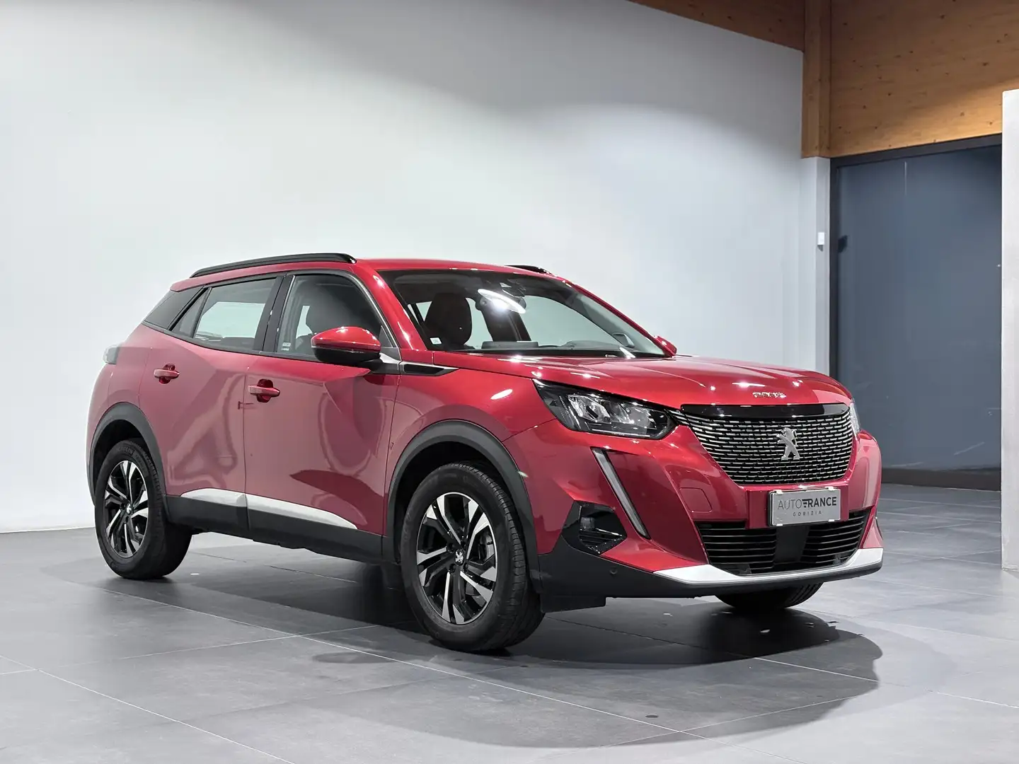 Peugeot 2008 2008 II 2020 1.2 Allure Navi Pack Rosso - 2