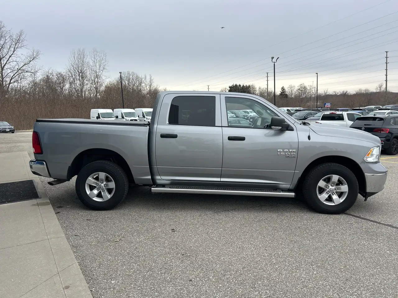 RAM 1500 снимка RAM 1500